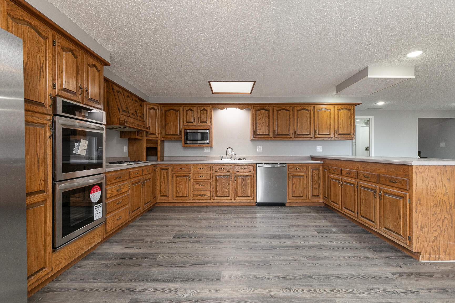 25827 Canyon Drive Property Photo 6