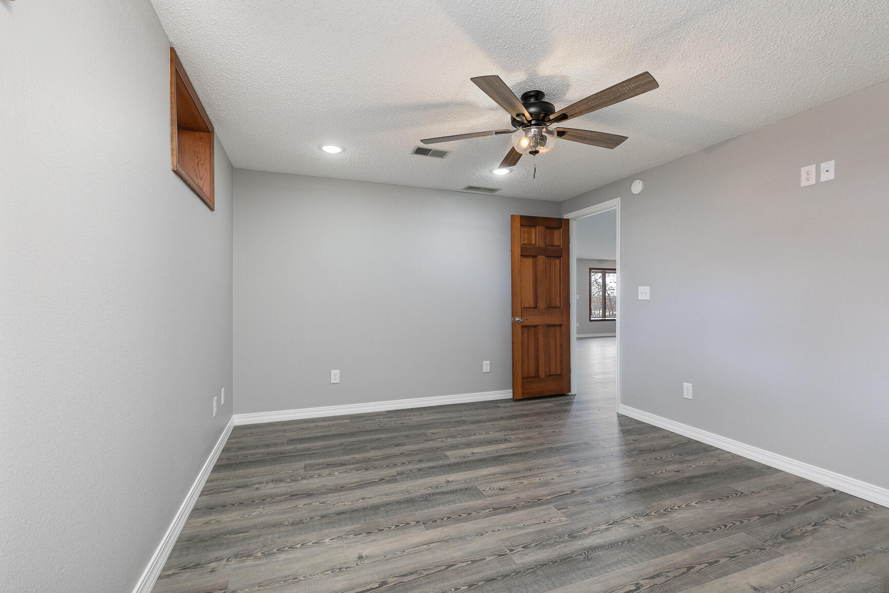 25827 Canyon Drive Property Photo 16