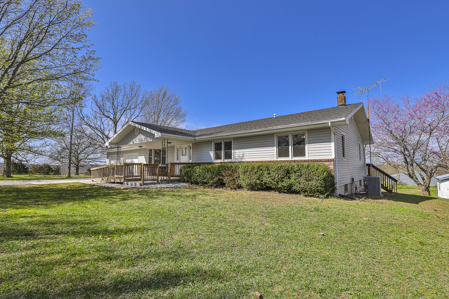 1397 Hospitality Road Property Photo 3