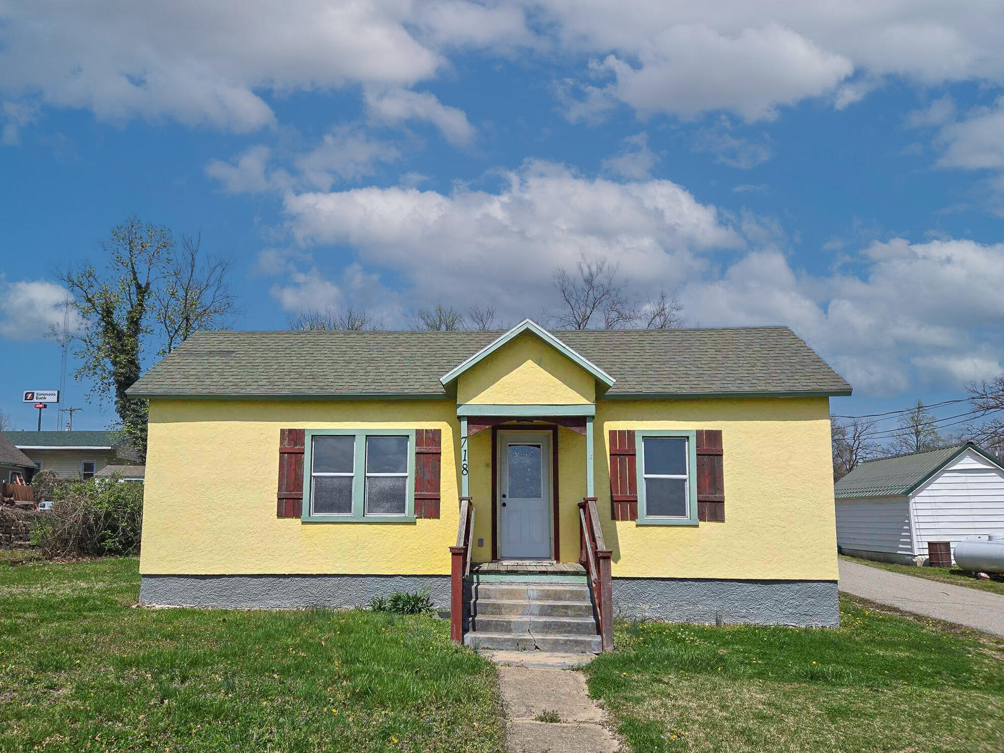 718 Ozark Street Property Photo 14