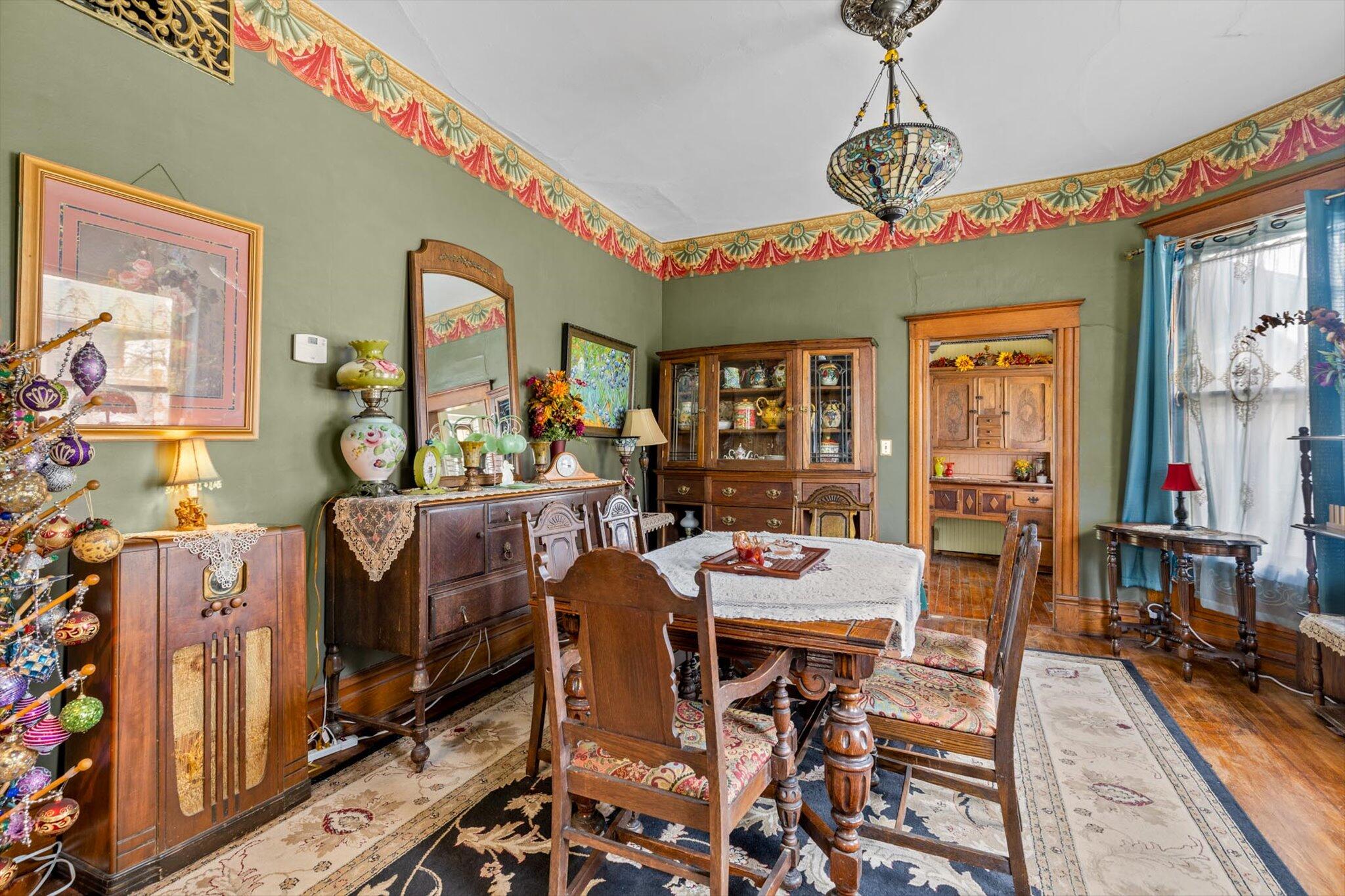 500 5th Street Property Photo 11