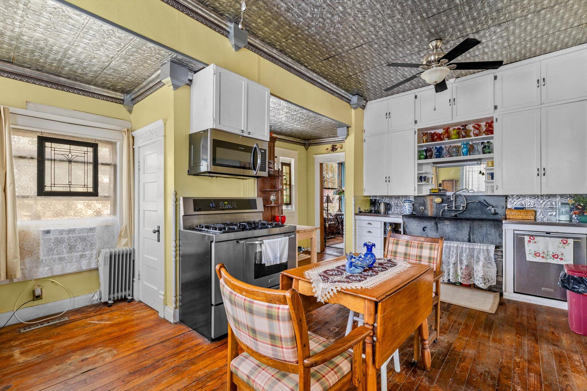 500 5th Street Property Photo 16