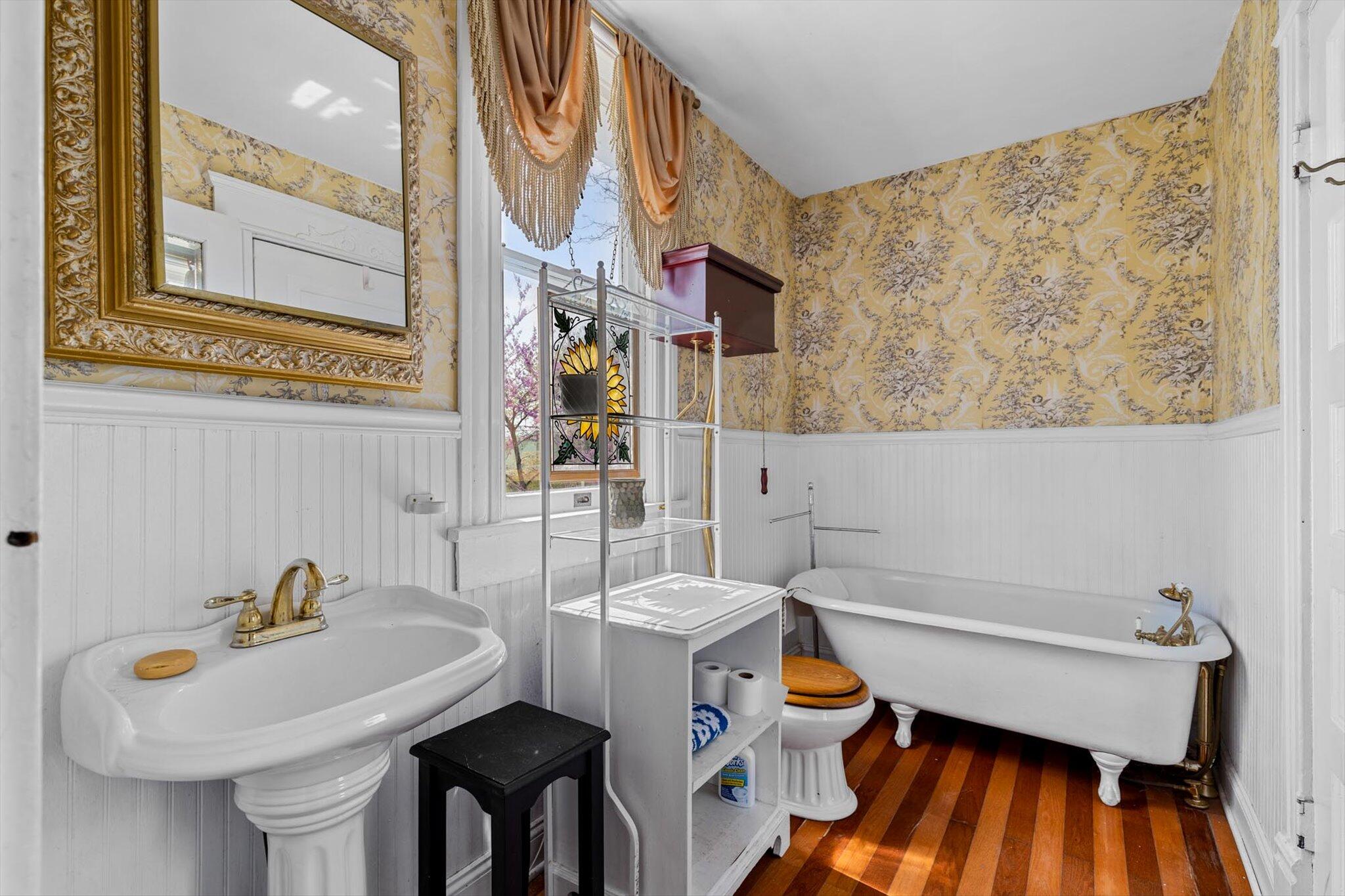 500 5th Street Property Photo 17