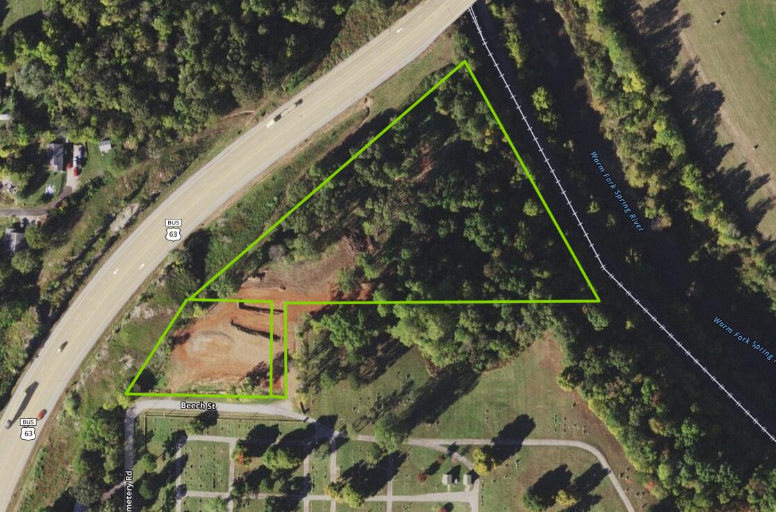 2 Cemetery Lane Property Photo 3