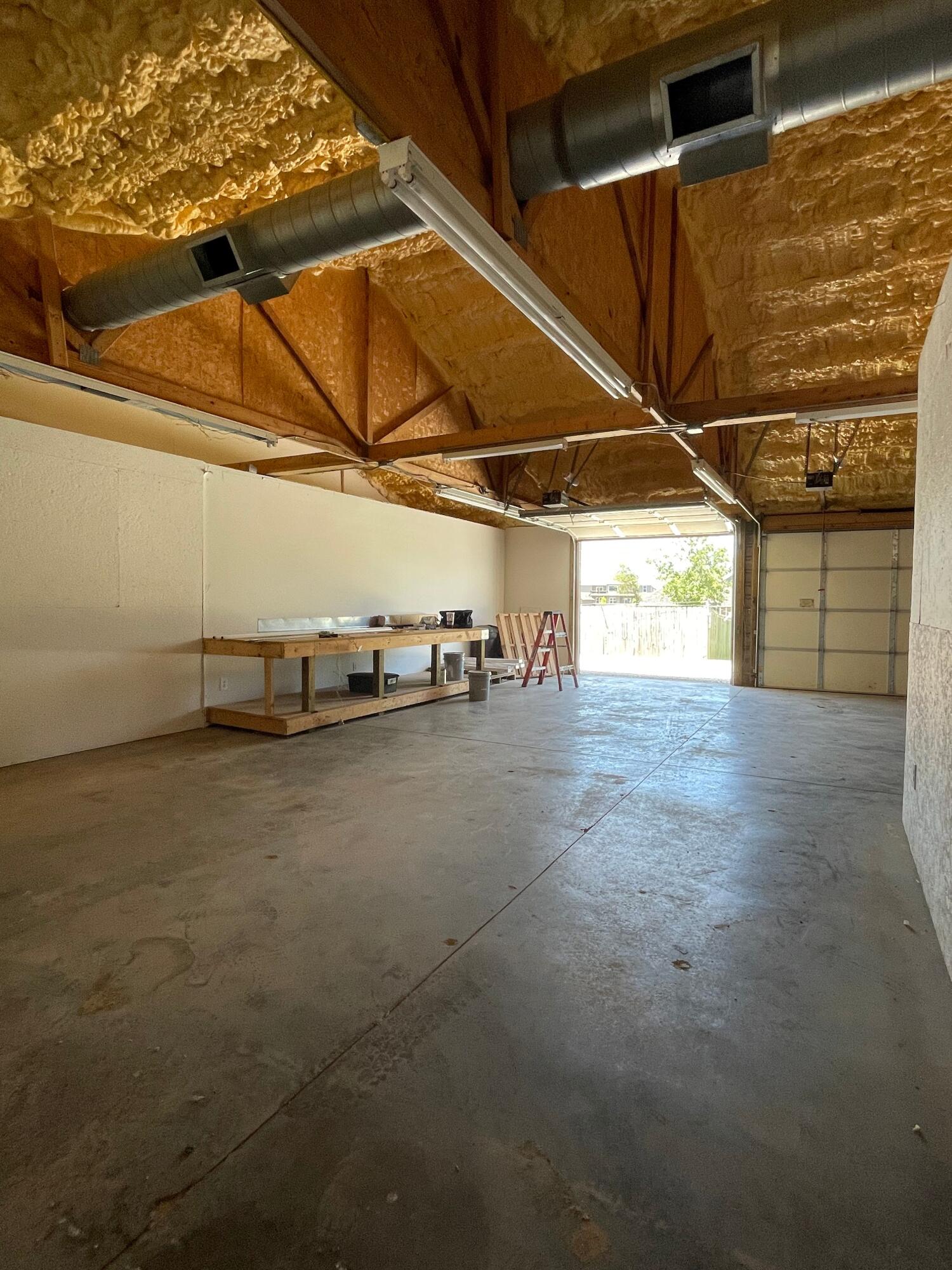 2110 Airpark Road Property Photo 6