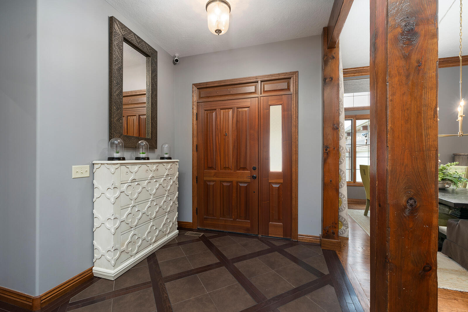 846 White Diamond Court Property Photo 5