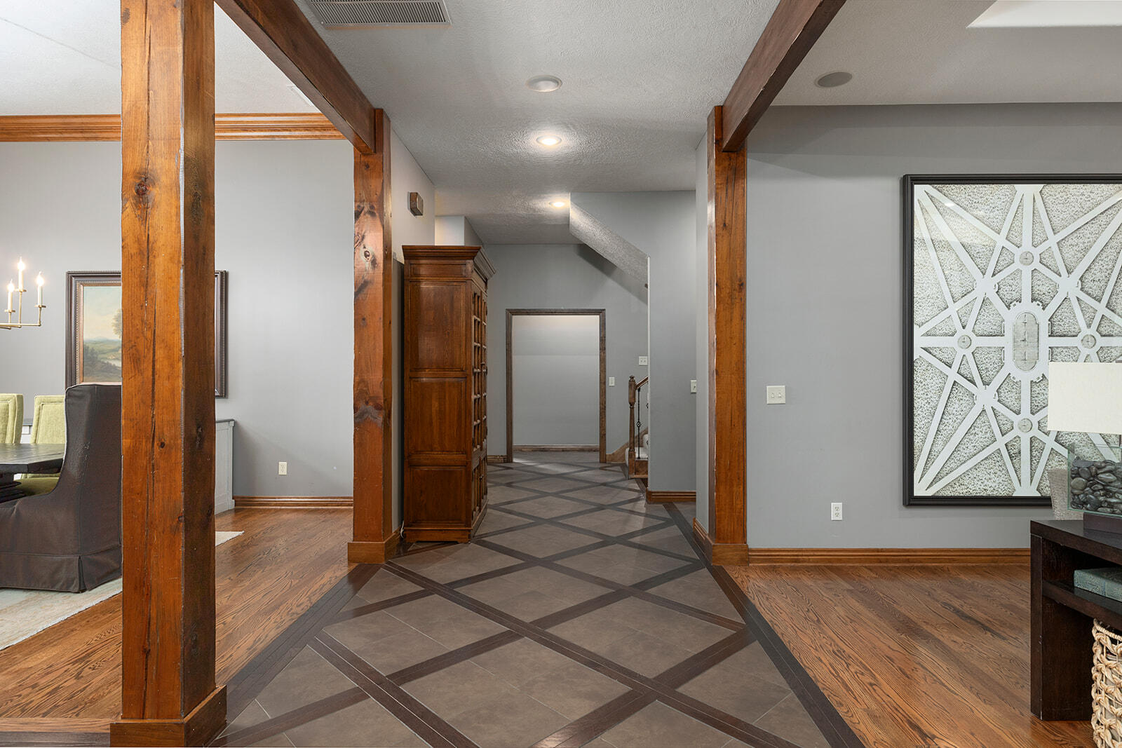 846 White Diamond Court Property Photo 6