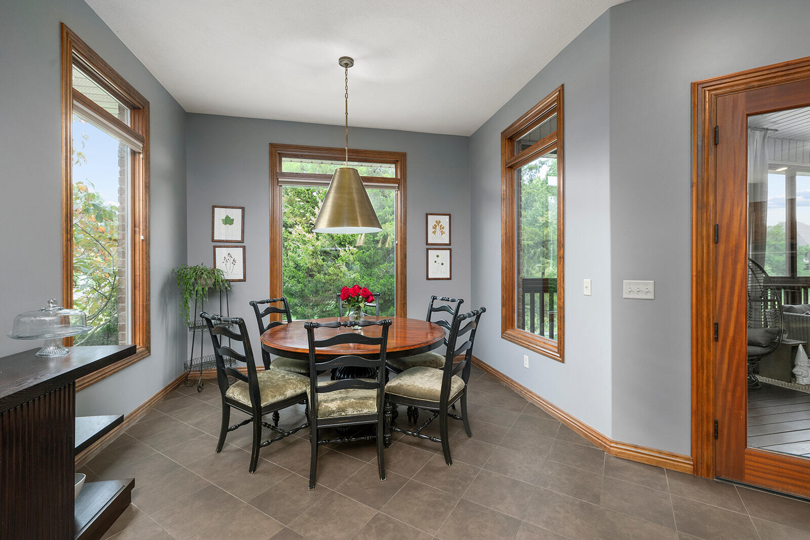 846 White Diamond Court Property Photo 12