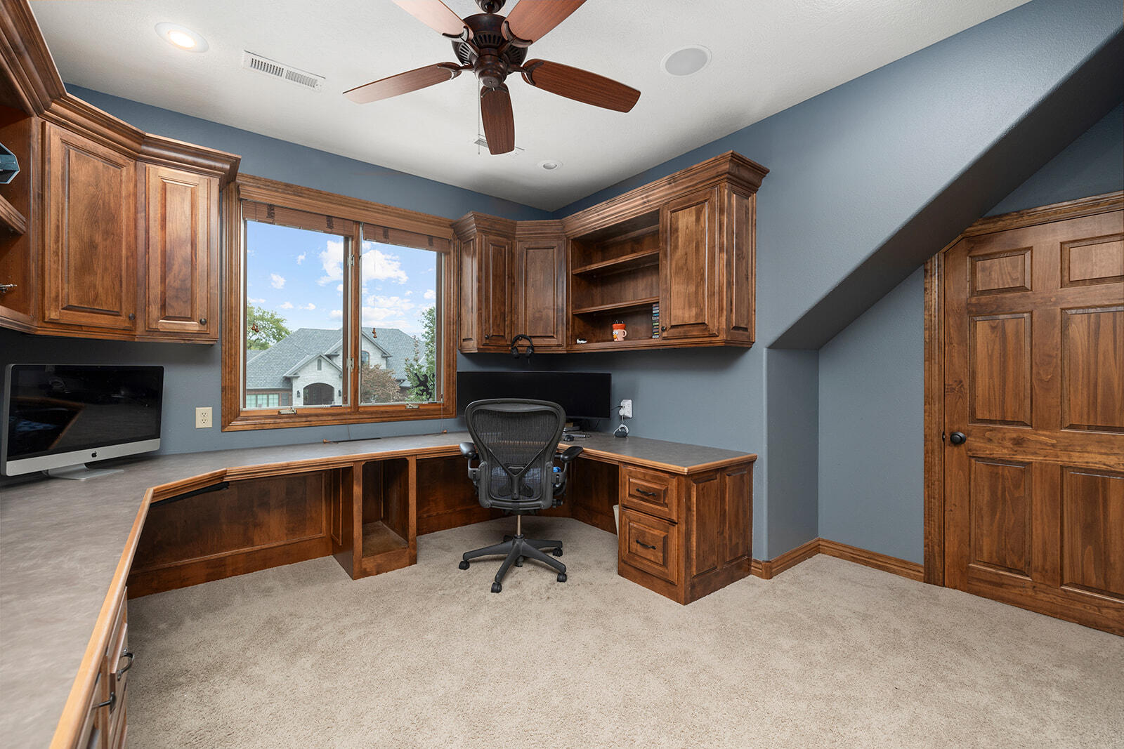 846 White Diamond Court Property Photo 30