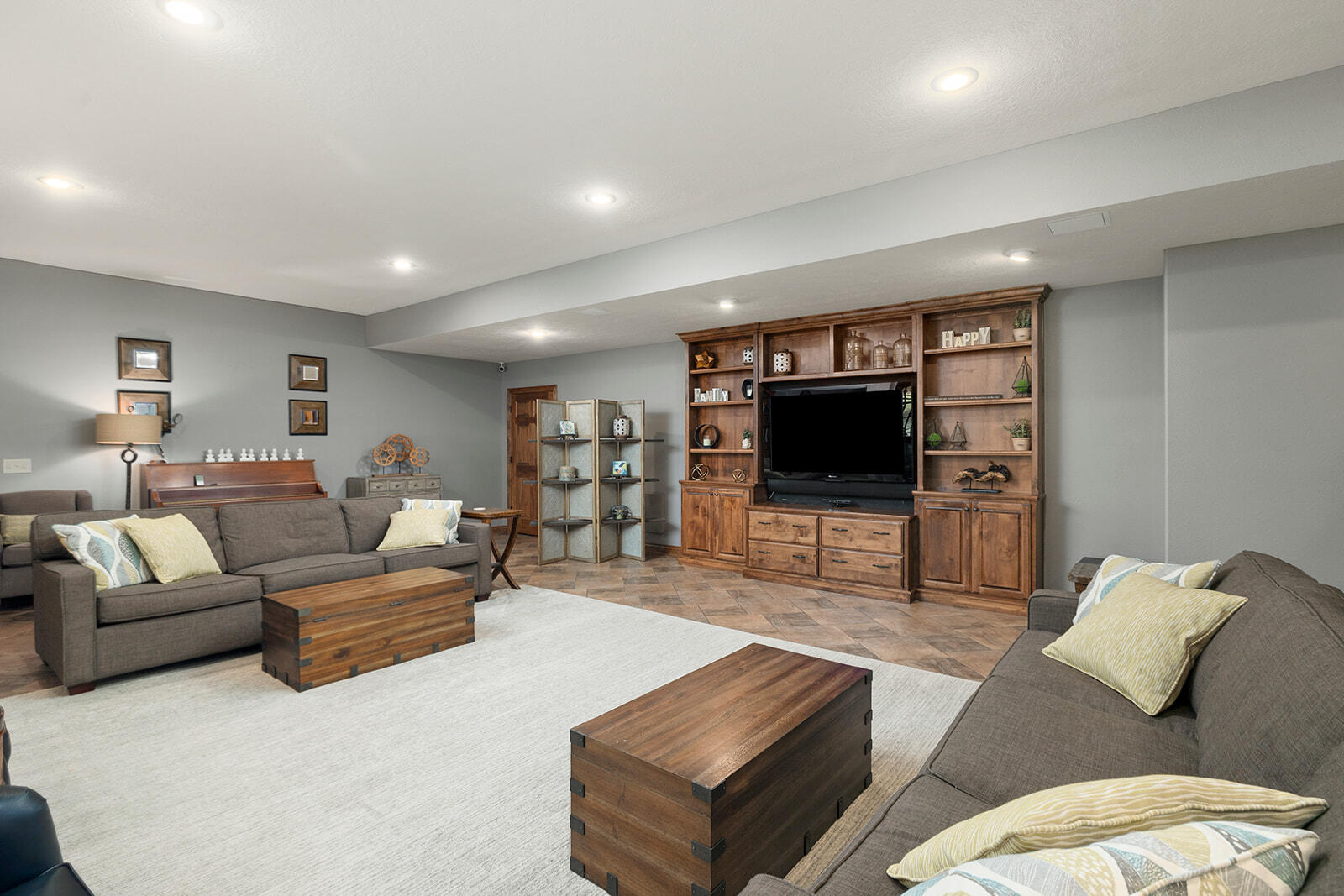 846 White Diamond Court Property Photo 32