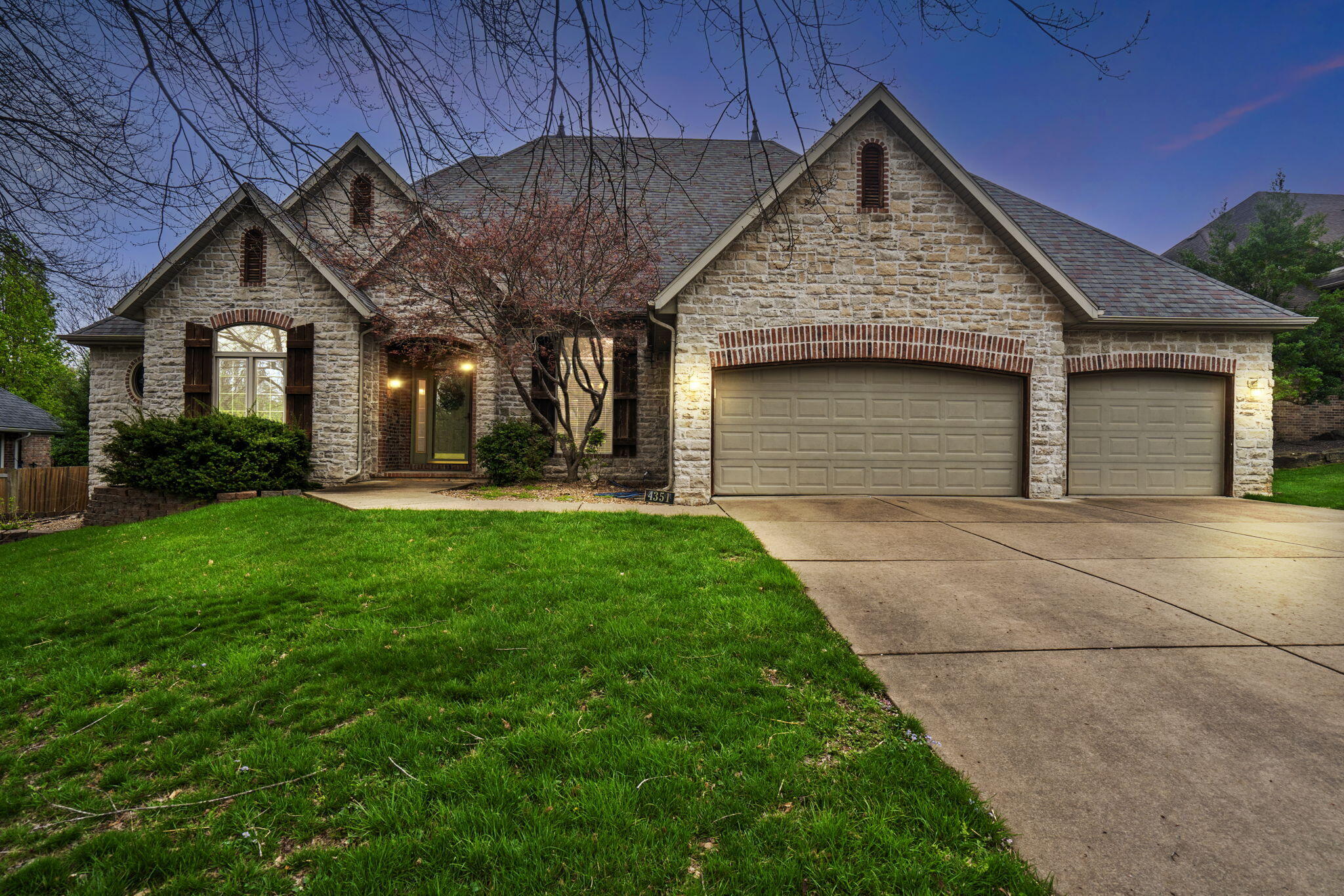 4351 East Lori Lei Court Property Photo 1