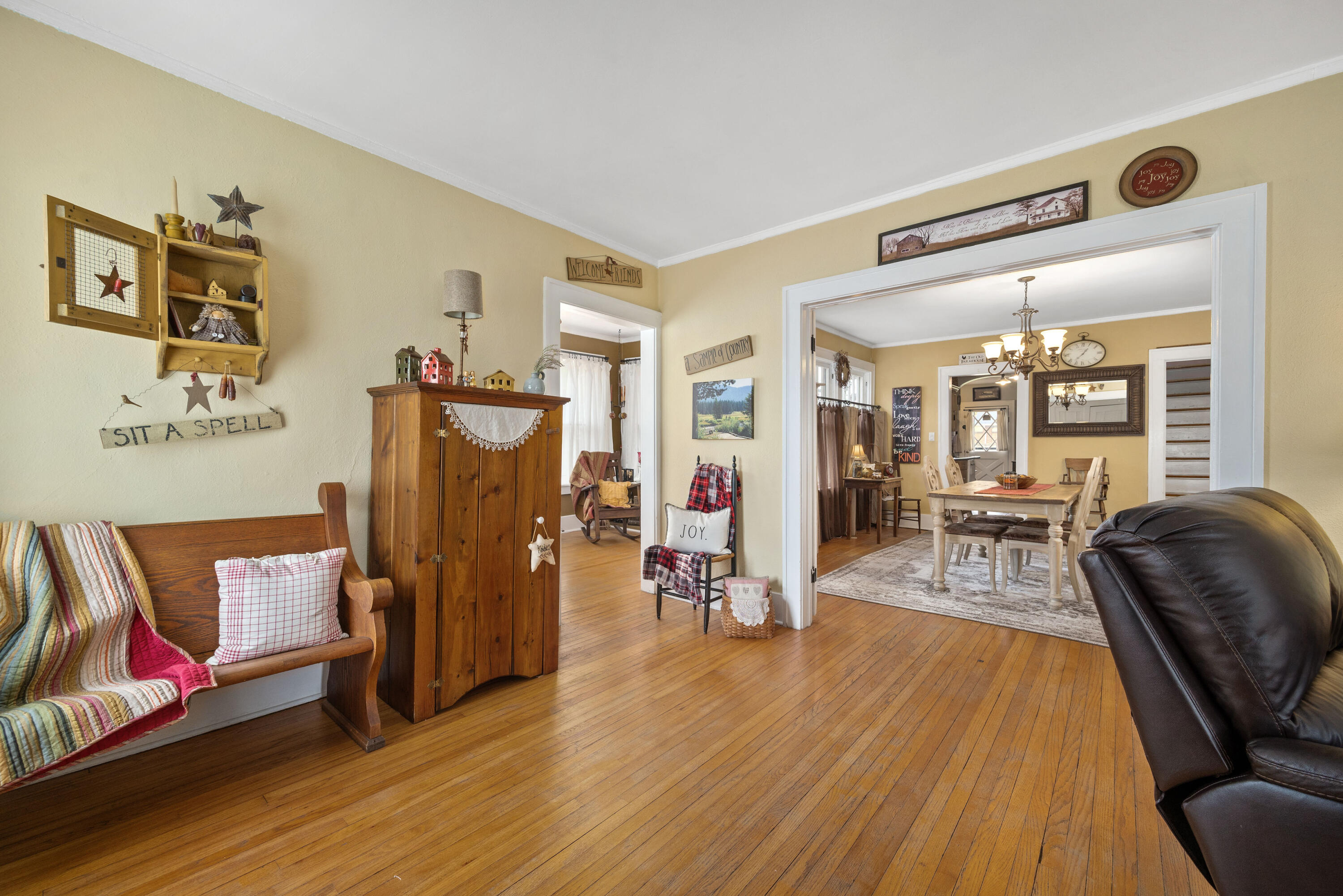 802 Hampton Place Property Photo 13
