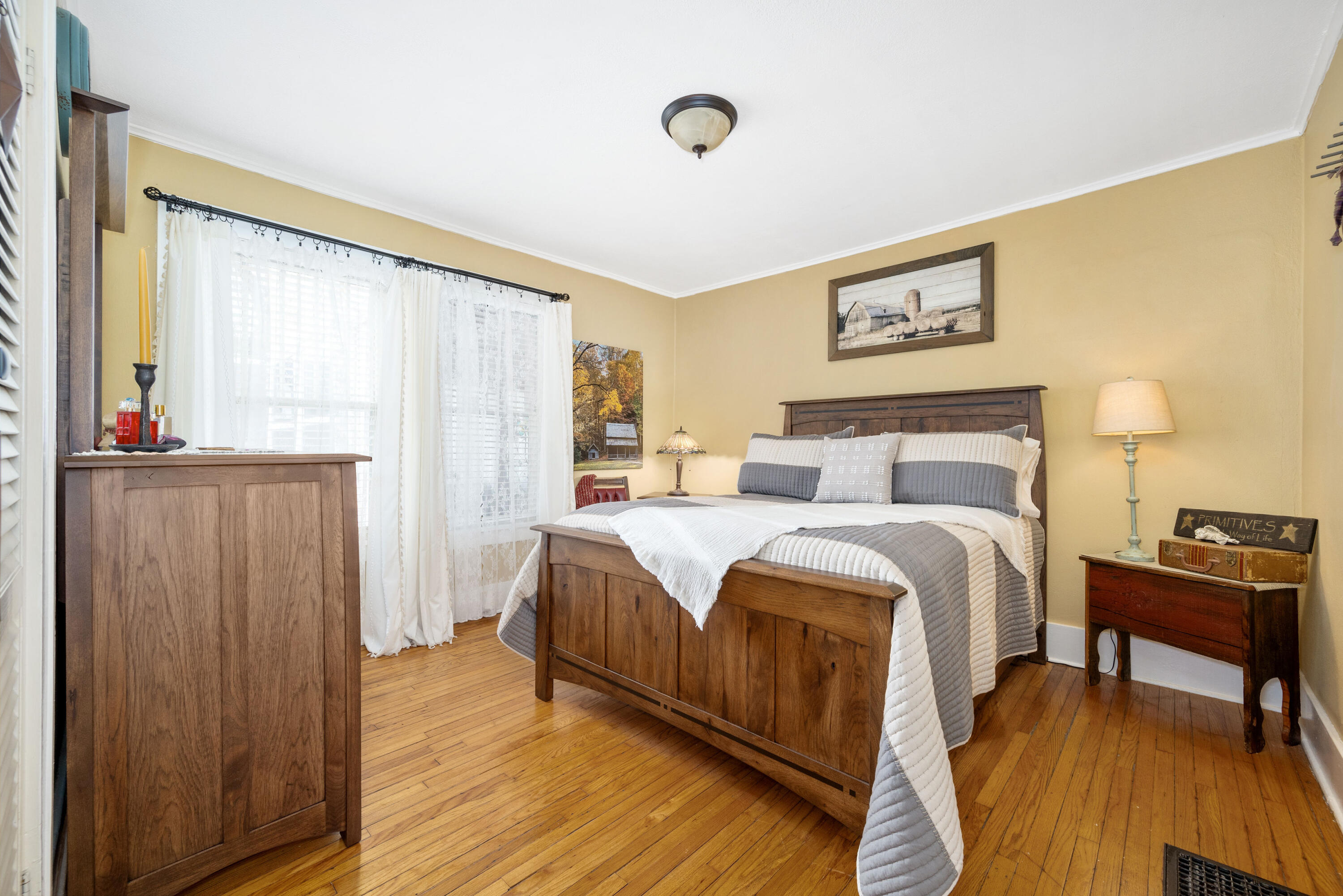 802 Hampton Place Property Photo 18