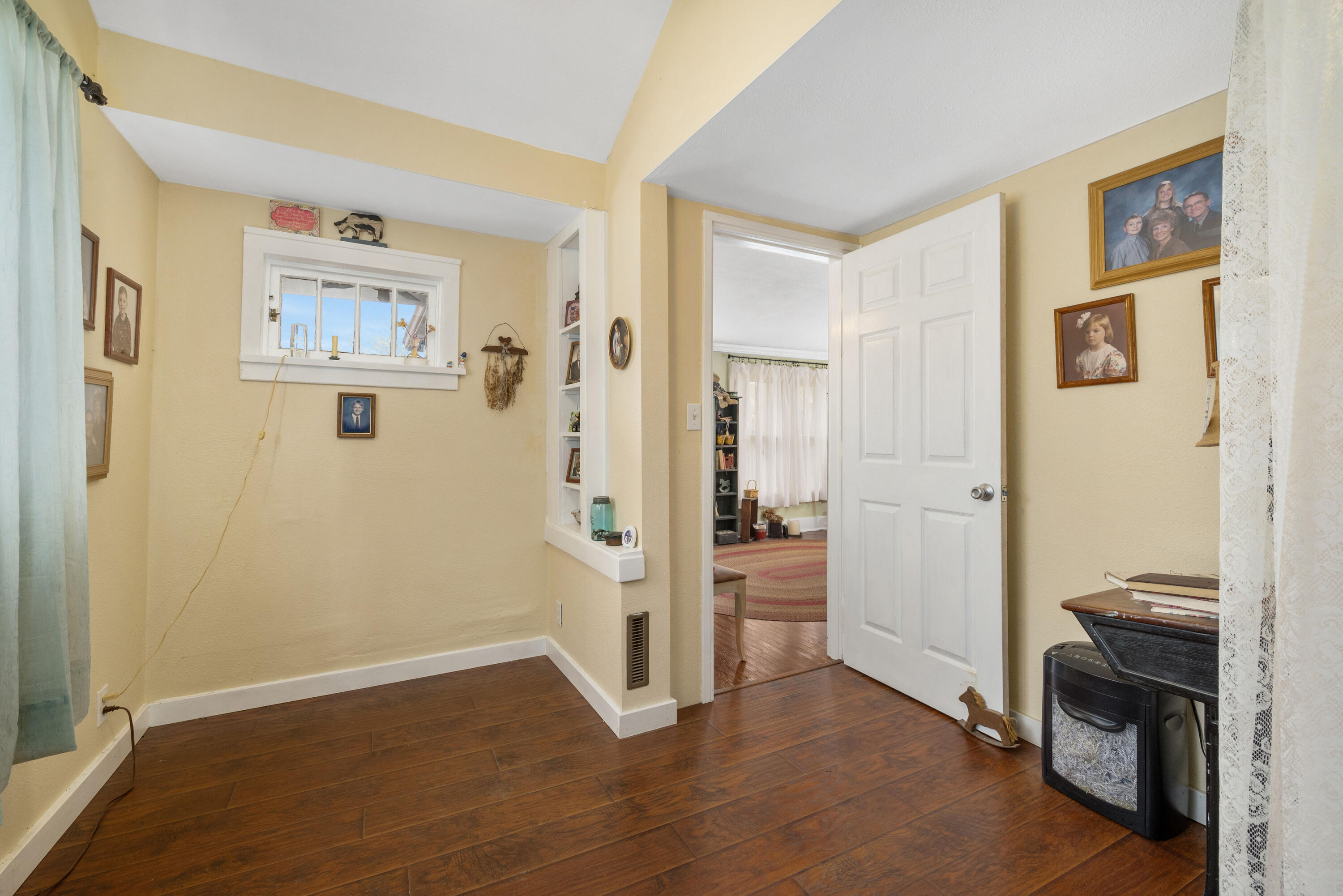 802 Hampton Place Property Photo 33