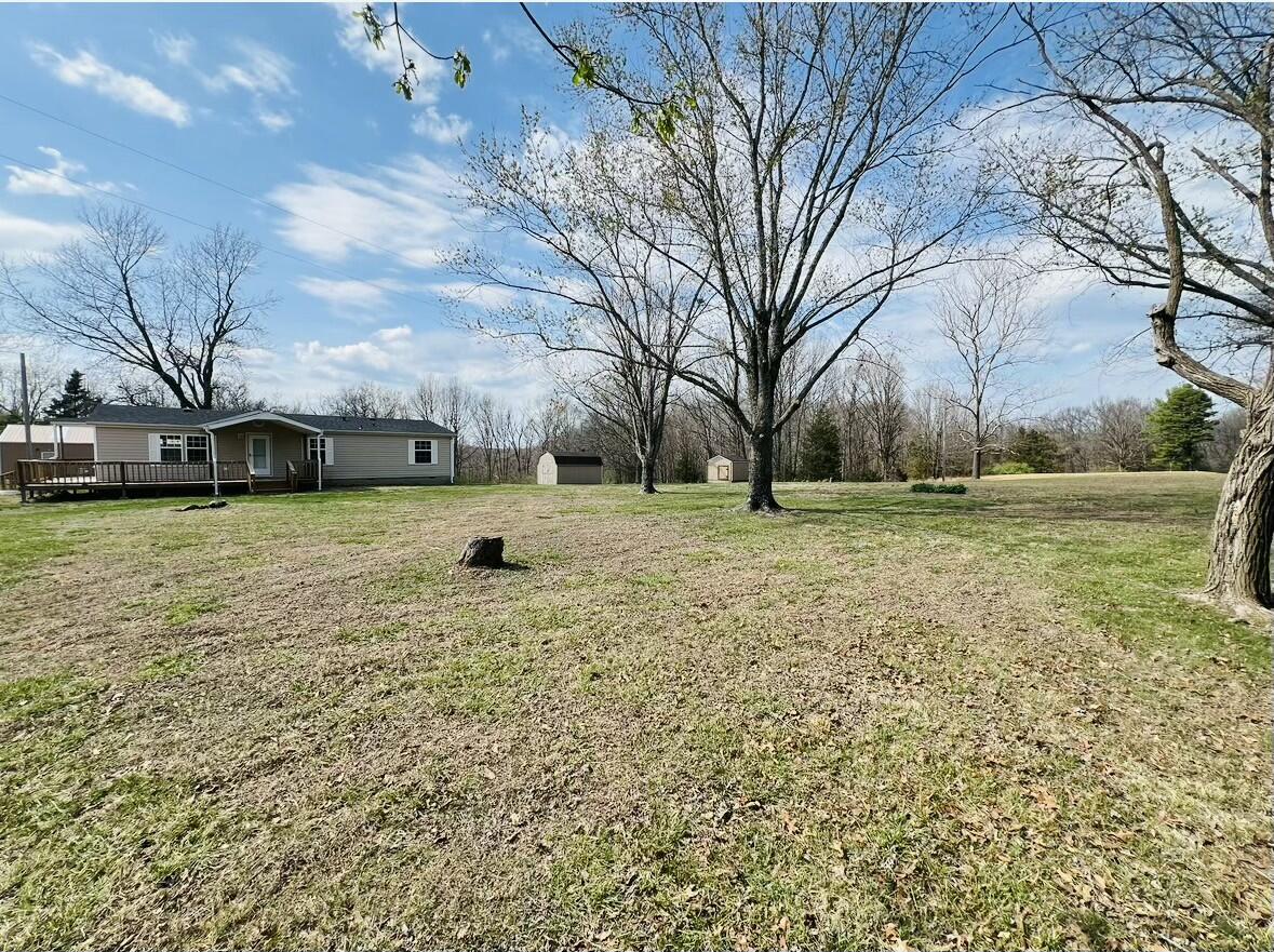 1037 Hummingbird Road Property Photo 8