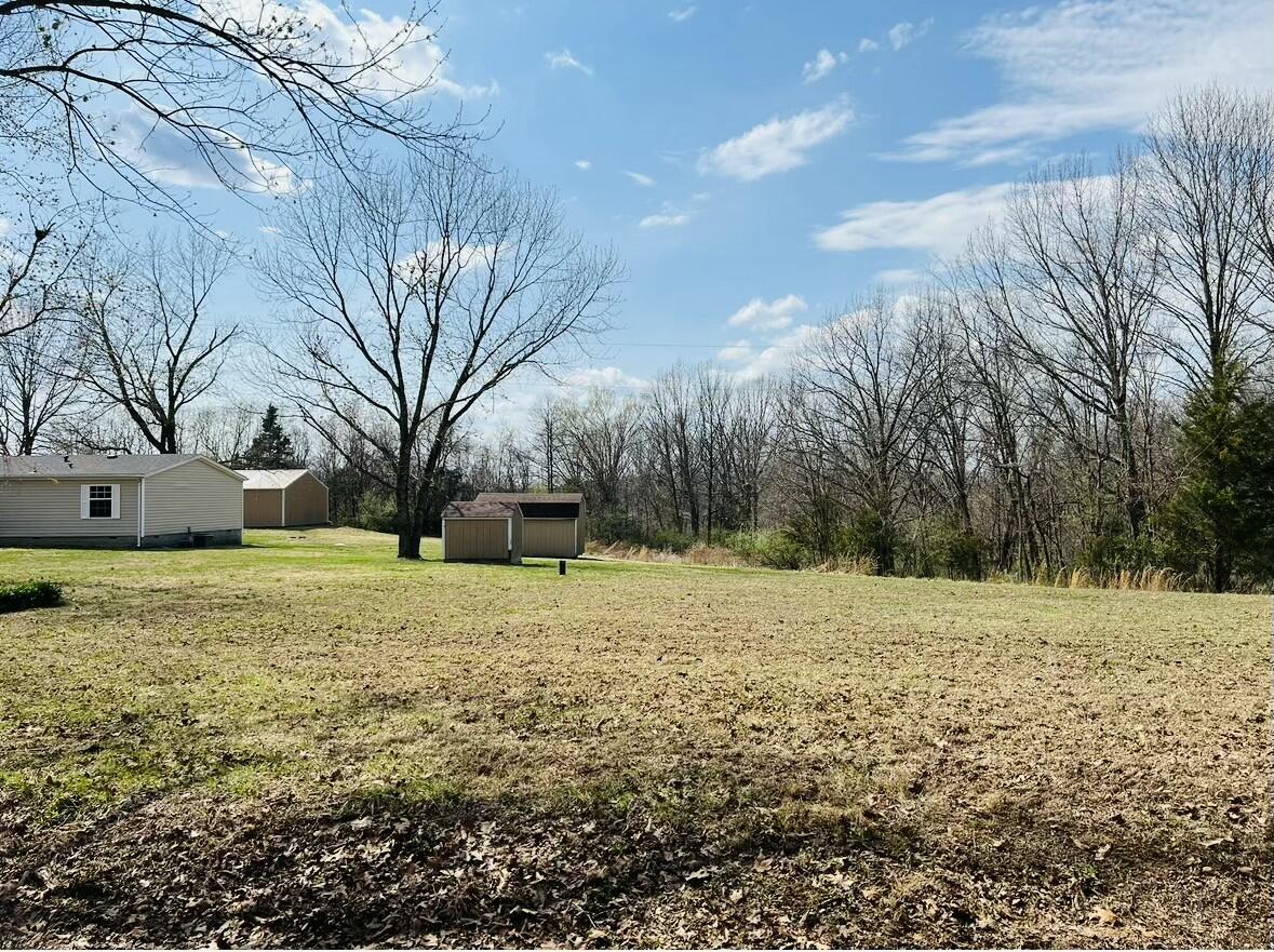 1037 Hummingbird Road Property Photo 30
