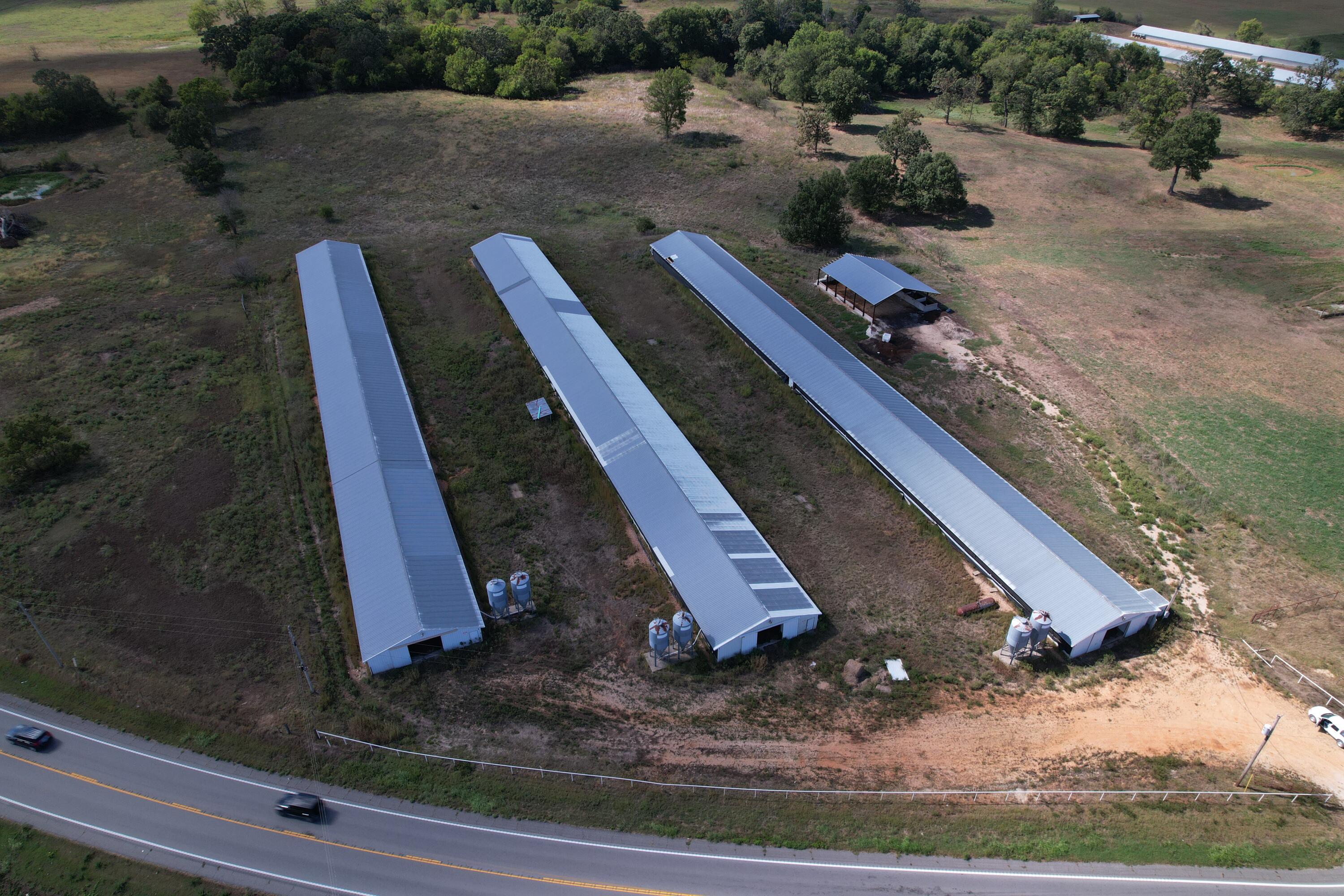 000 Highway 37 Property Photo 3