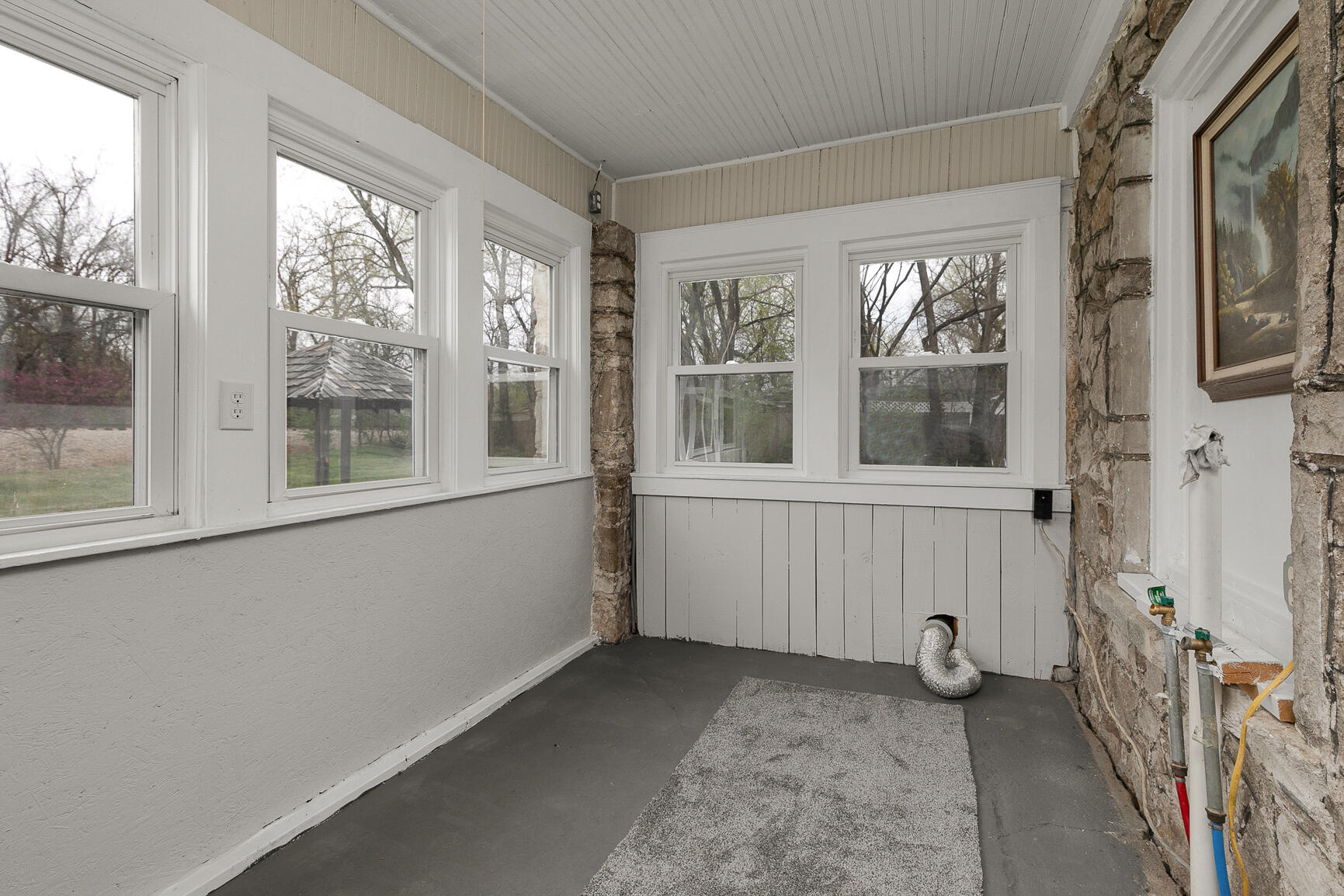 2541 West Mill Street Property Photo 18