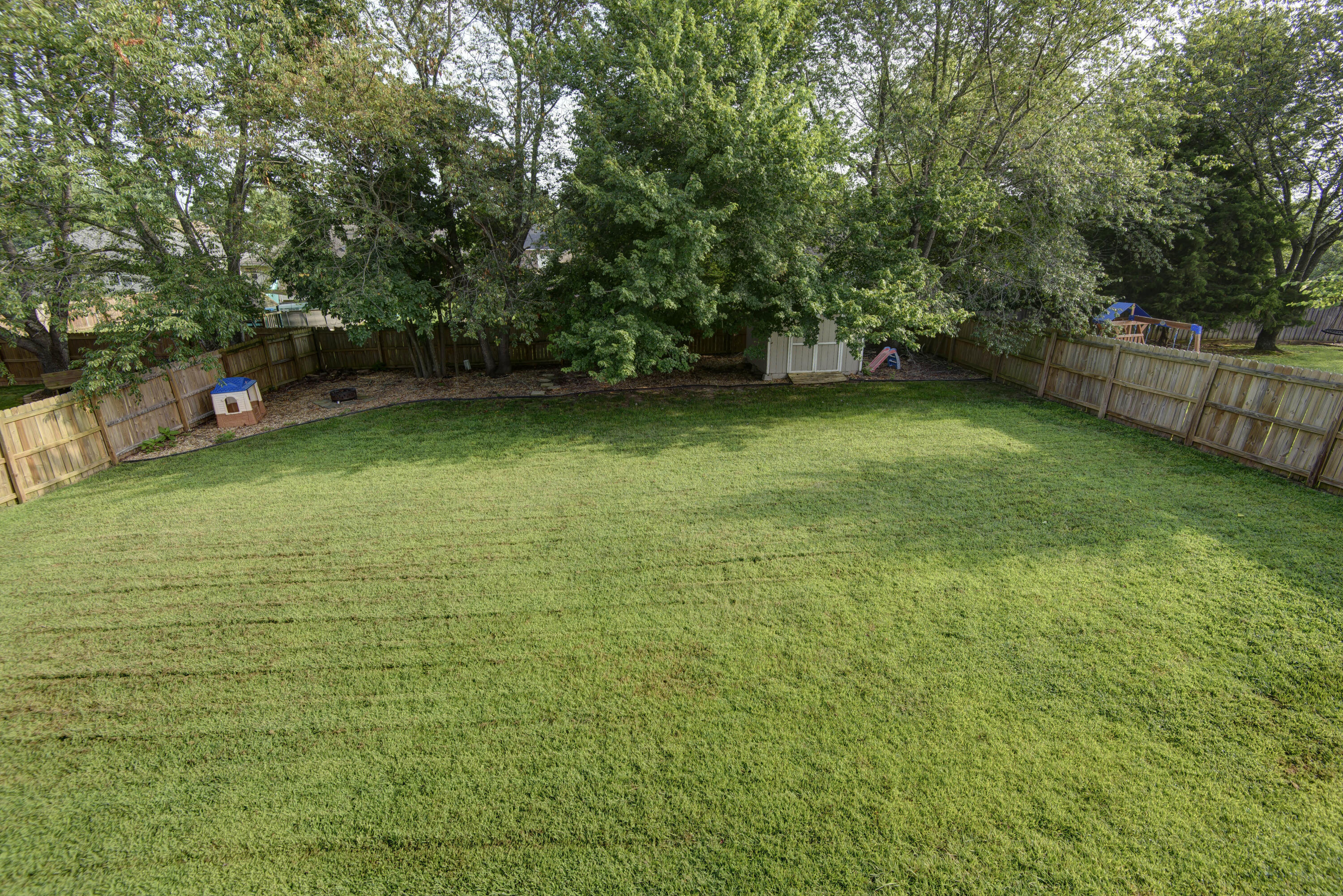 1003 West Bates Drive Property Photo 24