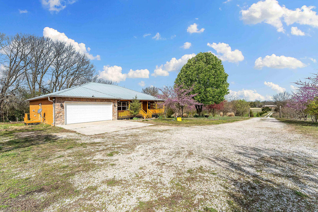 7959 Heritage Heights Road Property Photo