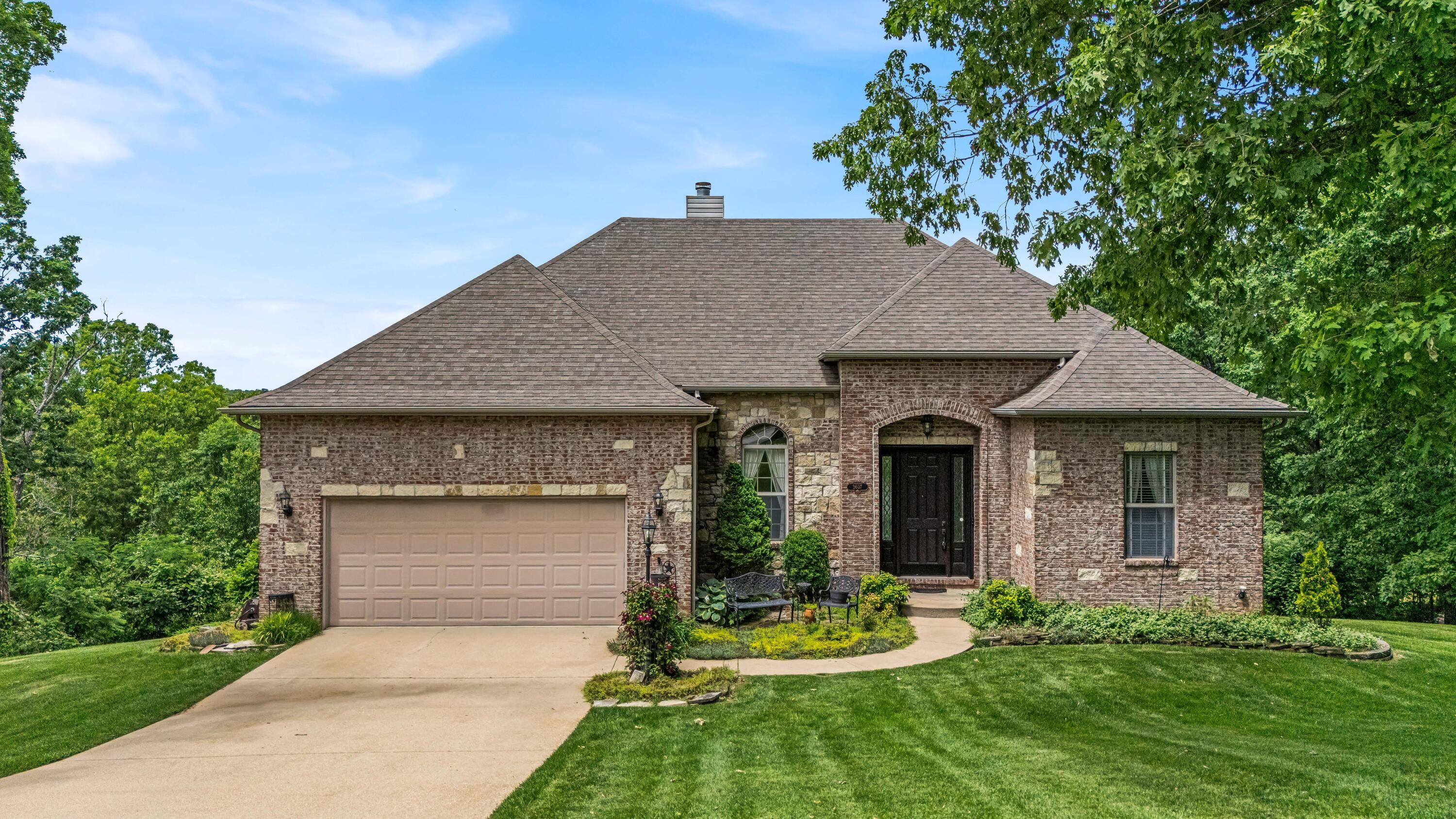 3607 Quail Run Road Property Photo 1