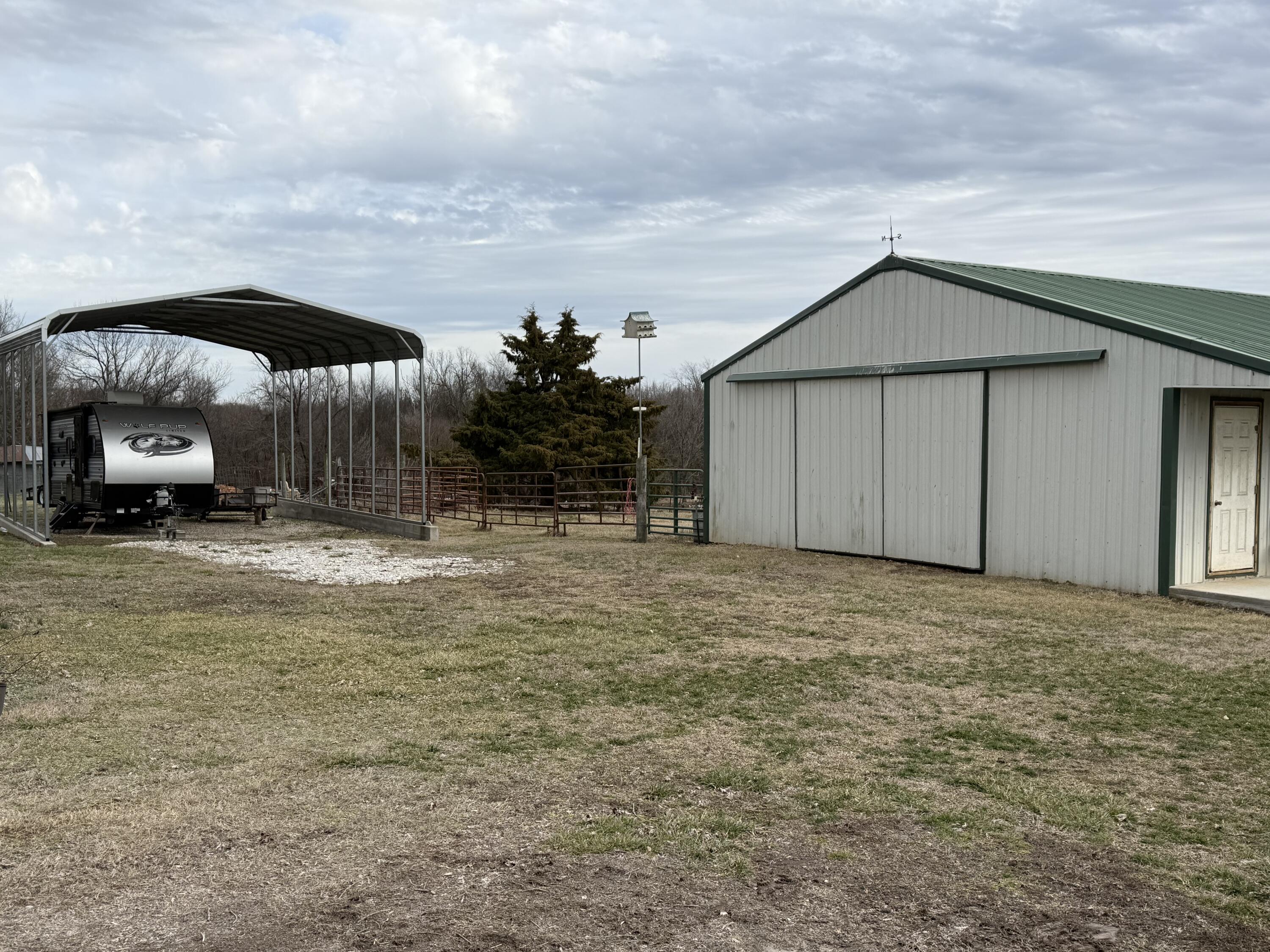 5391 West Highway 60 Property Photo 9