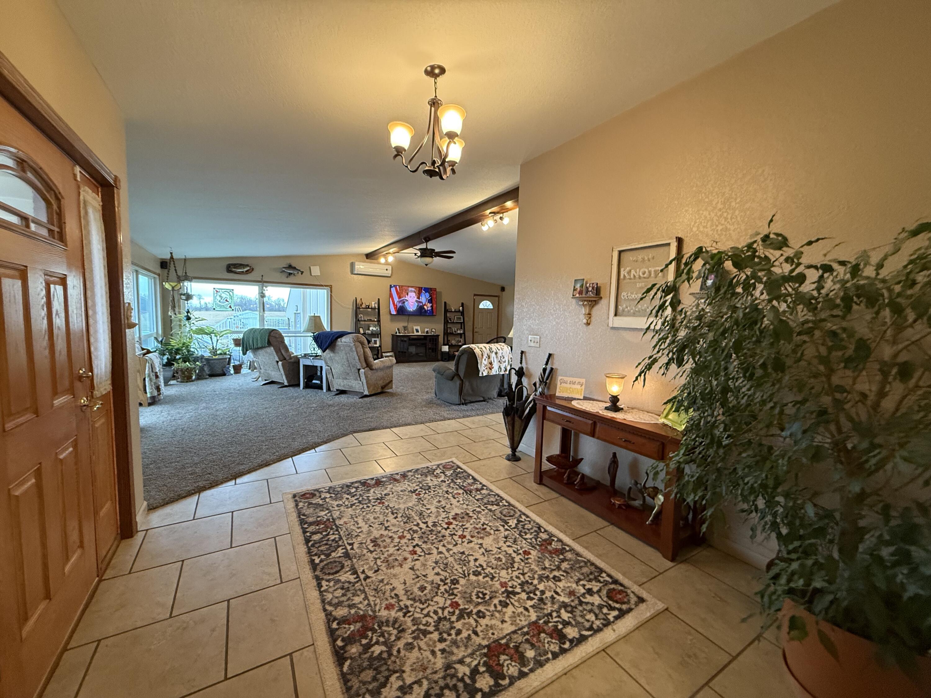 5391 West Highway 60 Property Photo 27