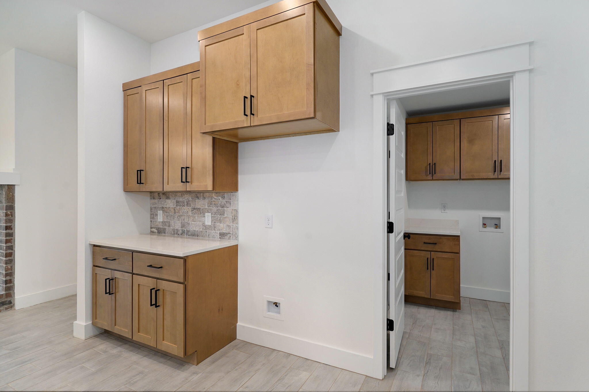 5207 South April Court Property Photo 7