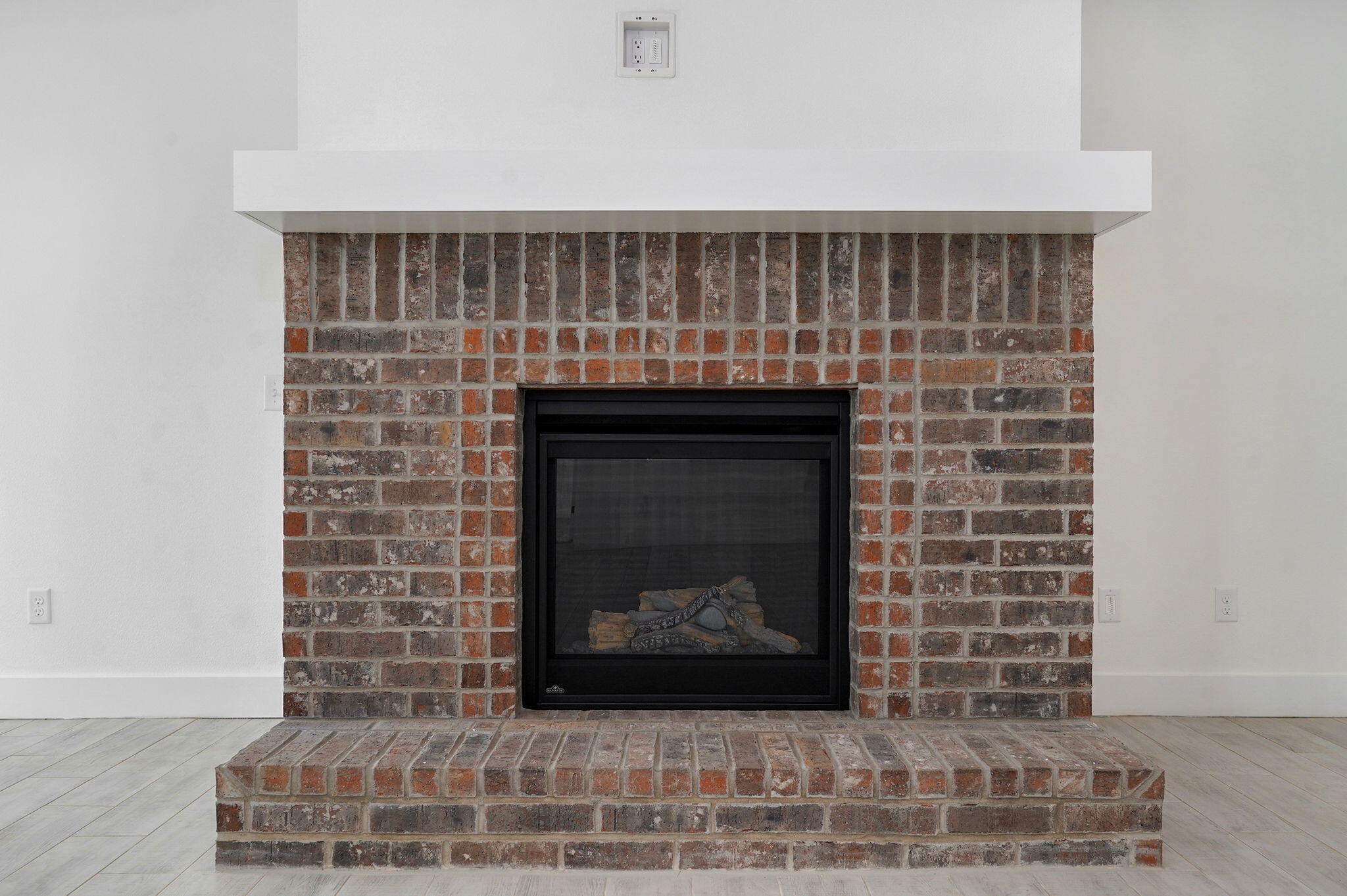 5207 South April Court Property Photo 12