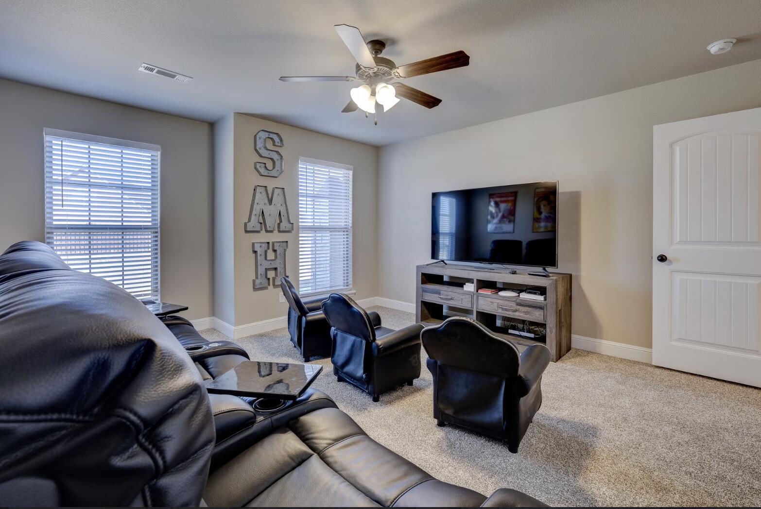 5207 South April Court Property Photo 13