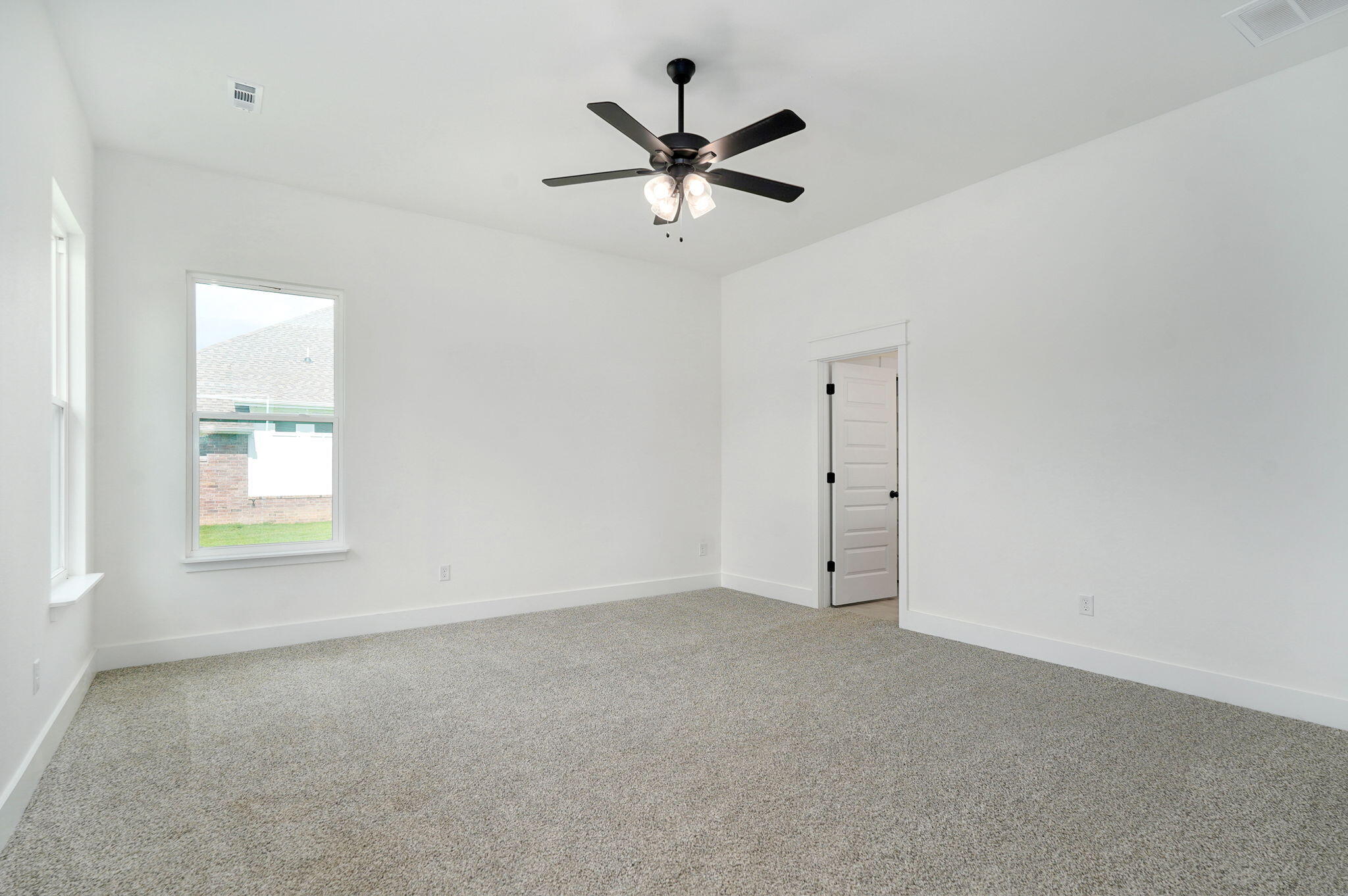 5207 South April Court Property Photo 25