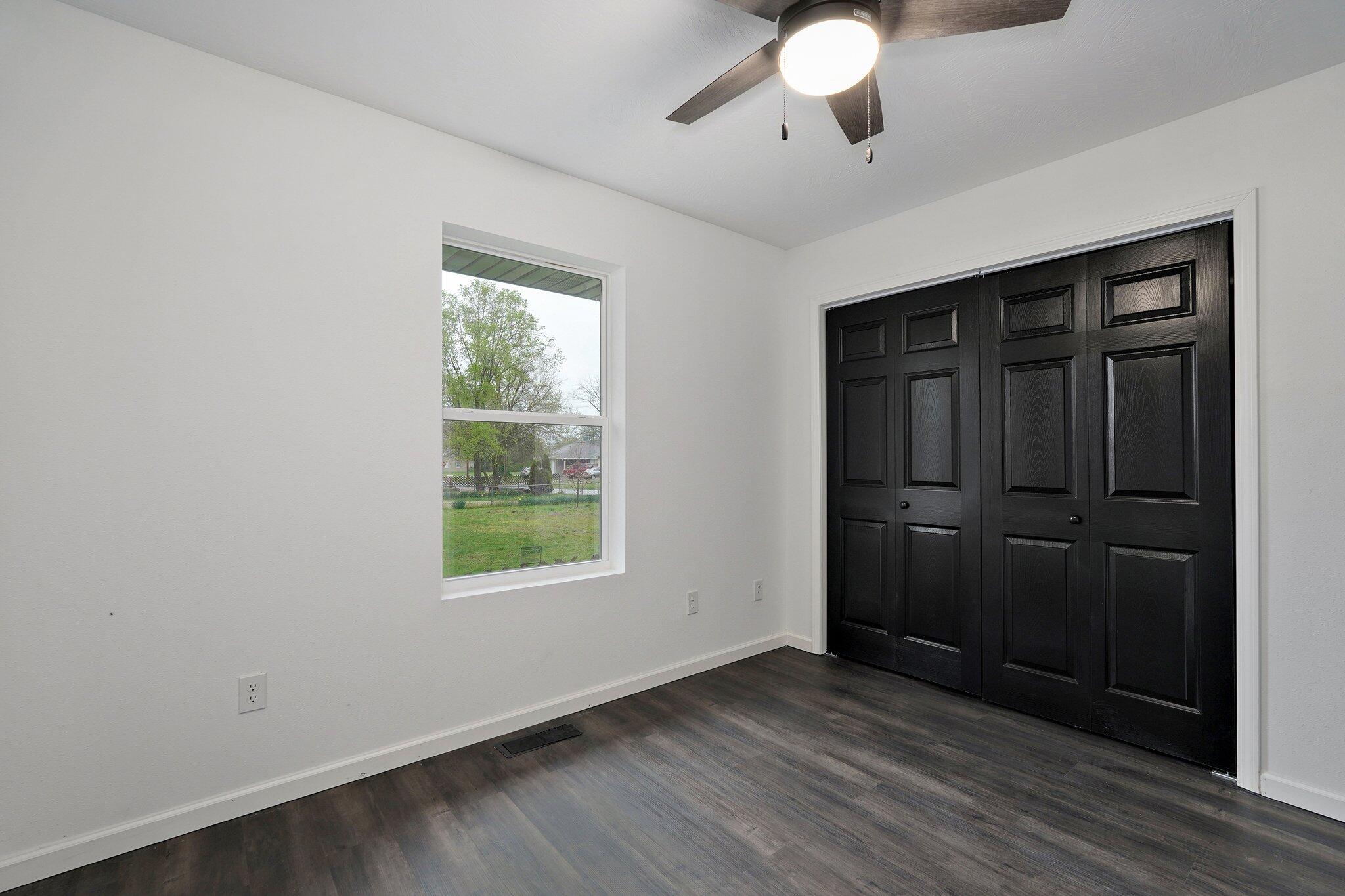 732 North Brown Avenue Property Photo 15