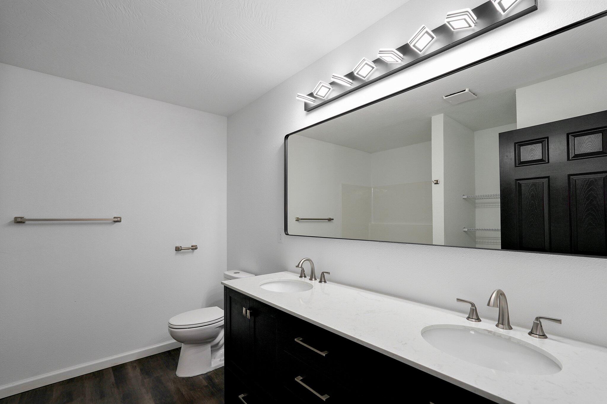 732 North Brown Avenue Property Photo 17