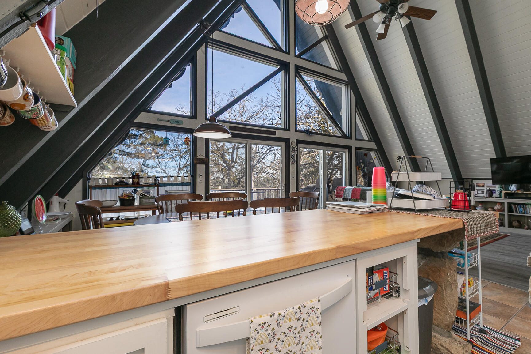 17289 Birch Road Property Photo 16