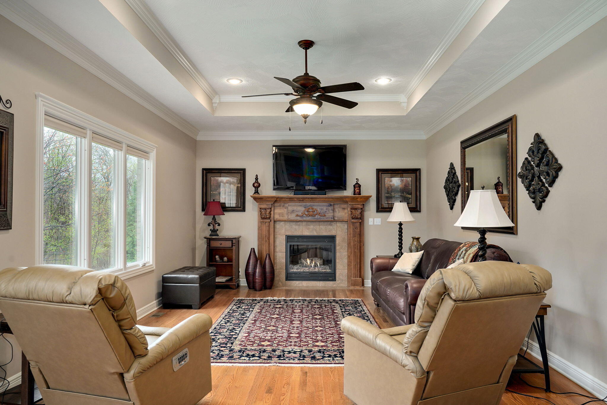 1425 East Wood Oaks Property Photo 19