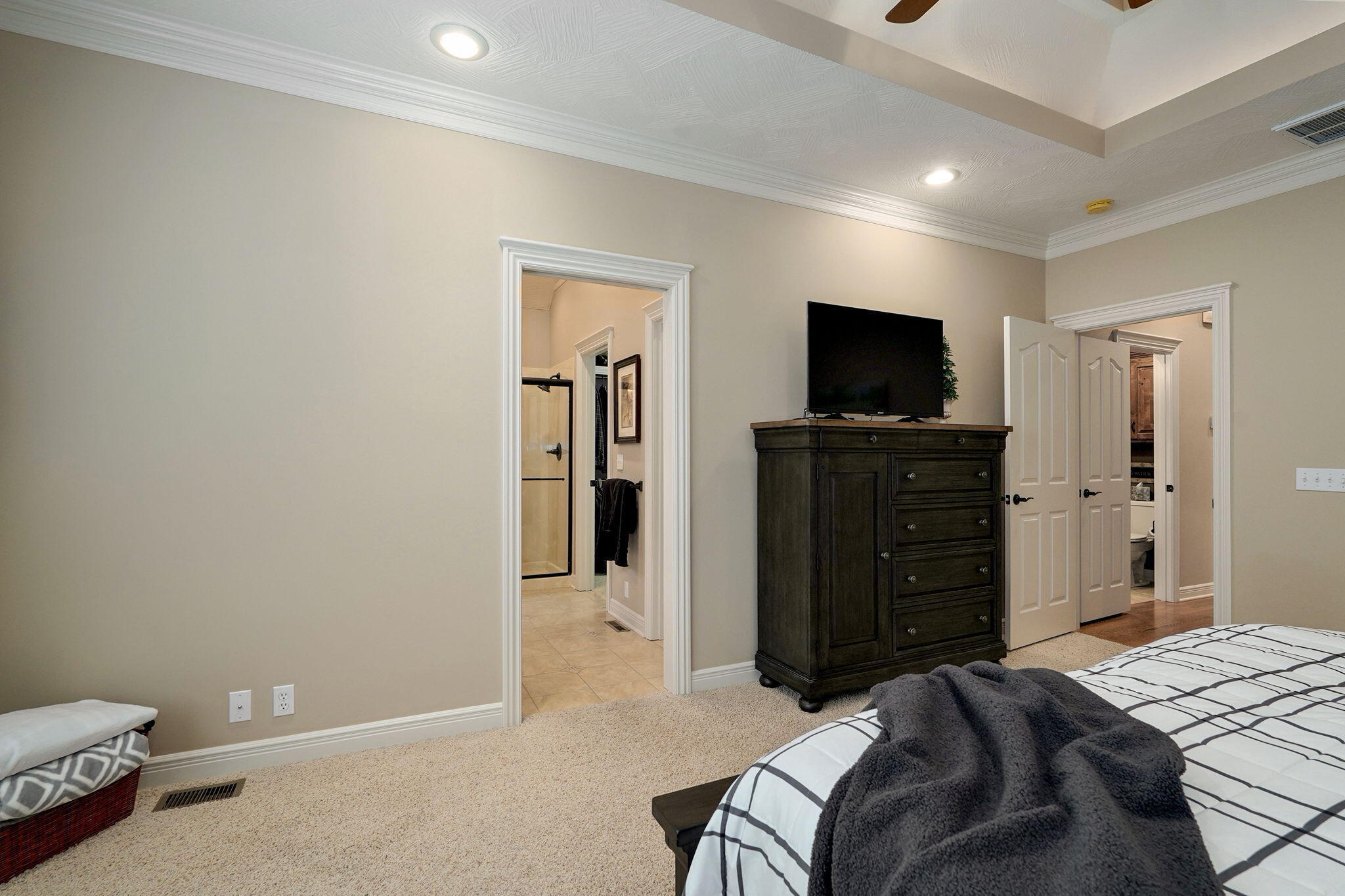 1425 East Wood Oaks Property Photo 30