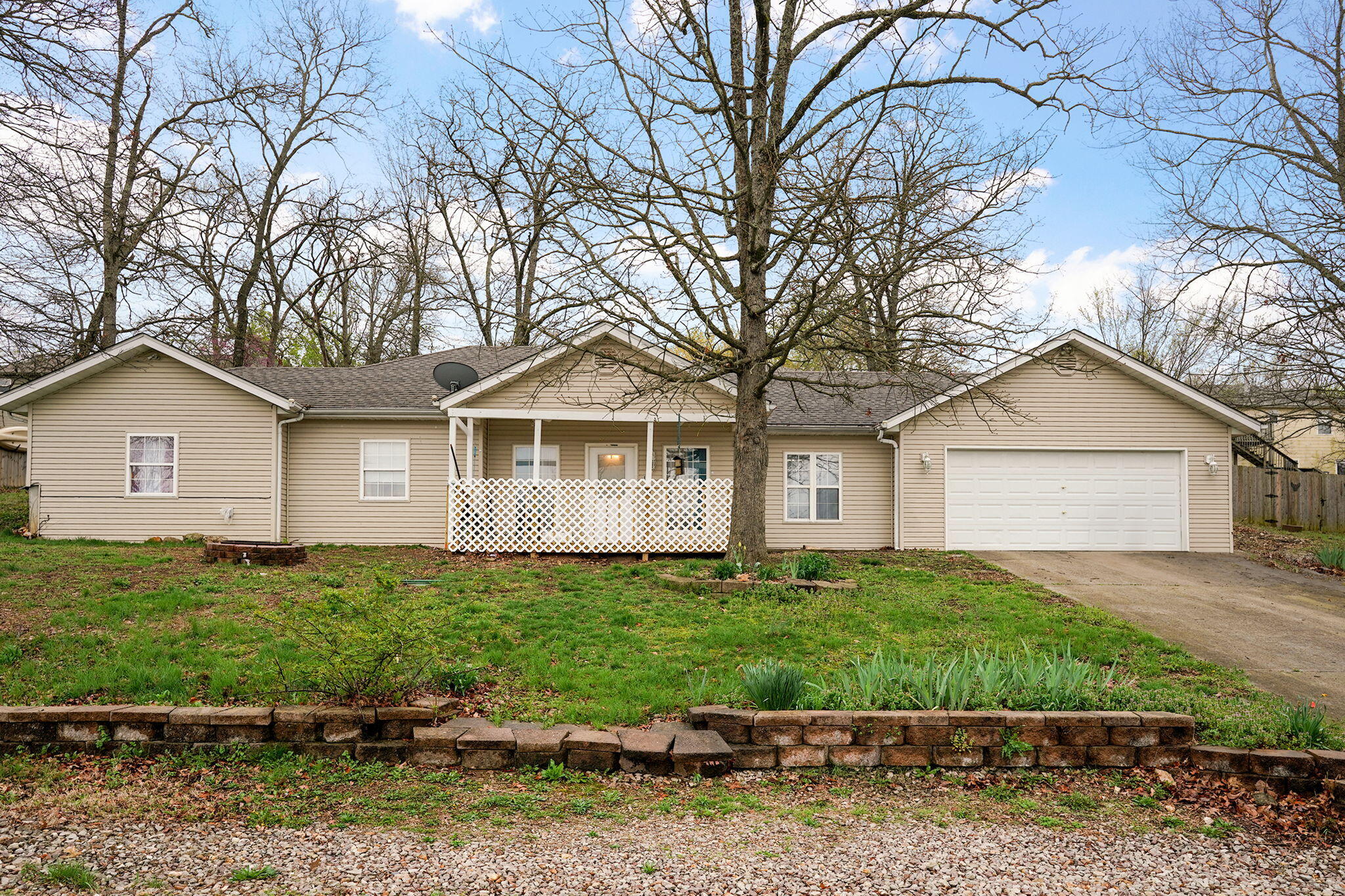 140 Apostle Drive Property Photo