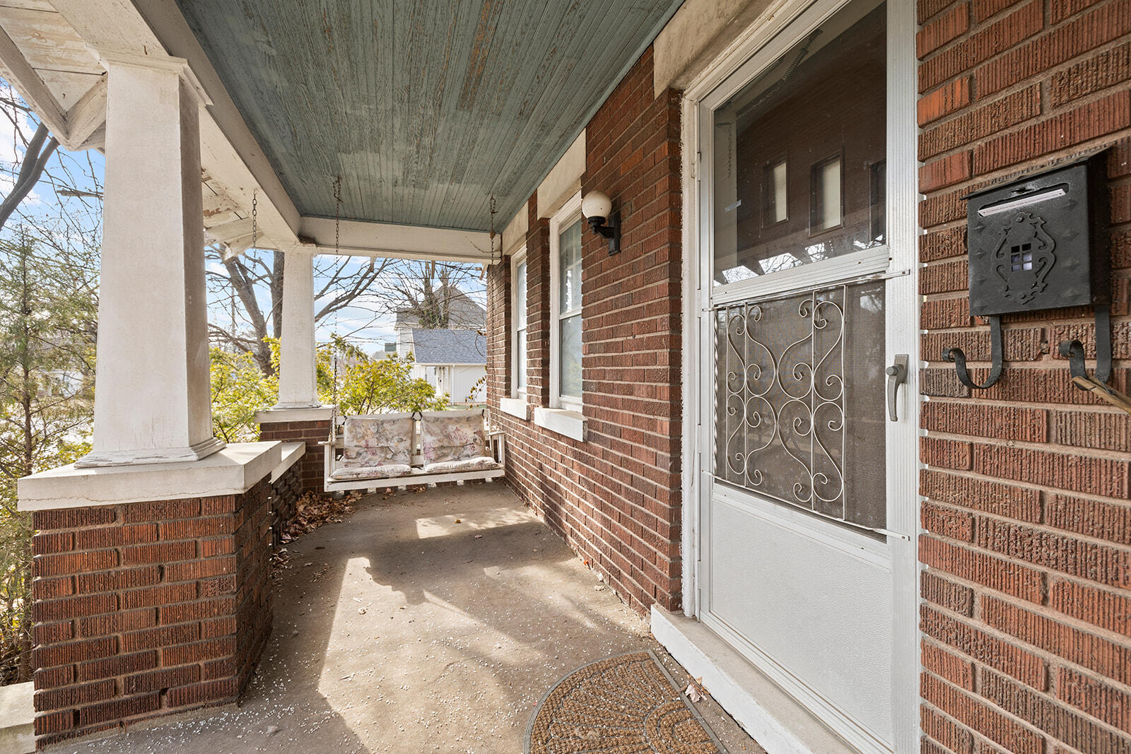 1303 North Grant Avenue Property Photo 2