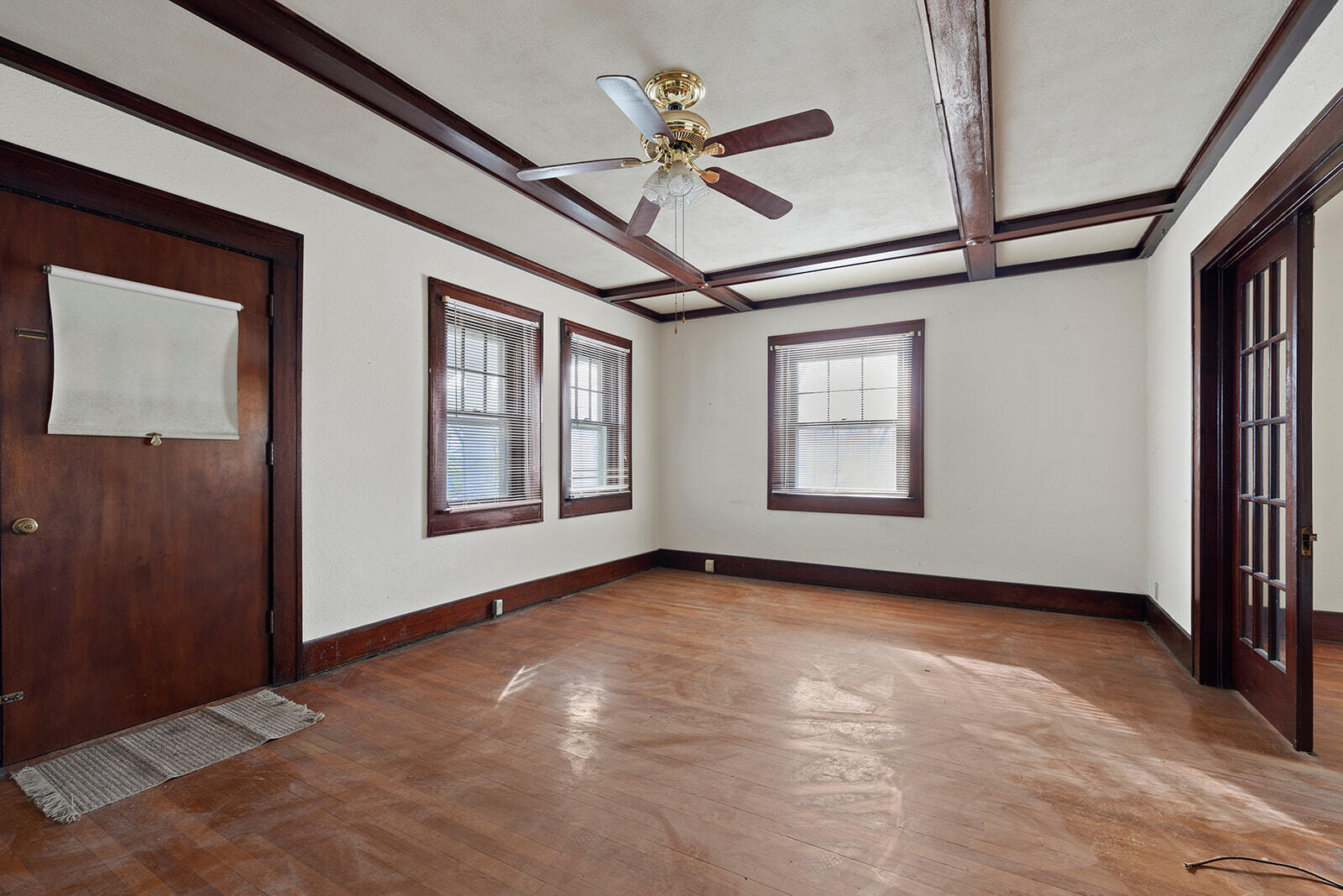 1303 North Grant Avenue Property Photo 5