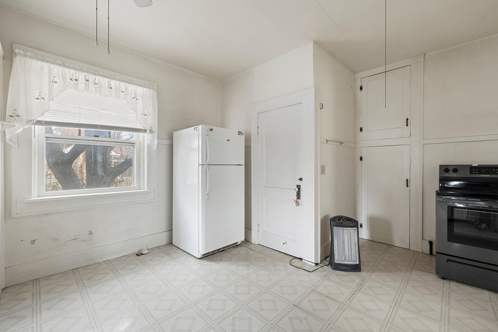 1303 North Grant Avenue Property Photo 11