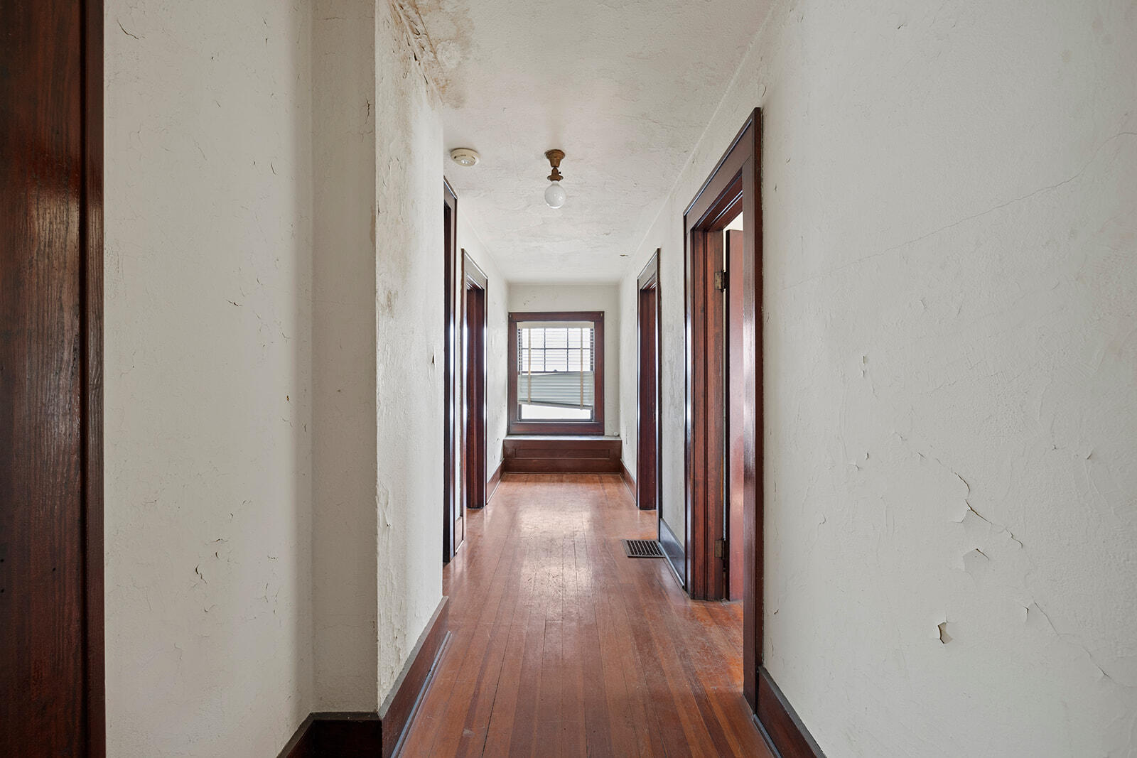 1303 North Grant Avenue Property Photo 18