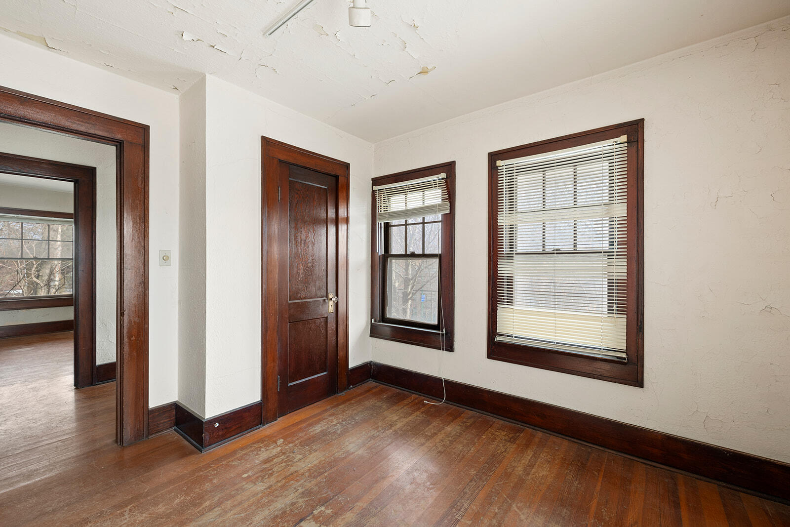 1303 North Grant Avenue Property Photo 21