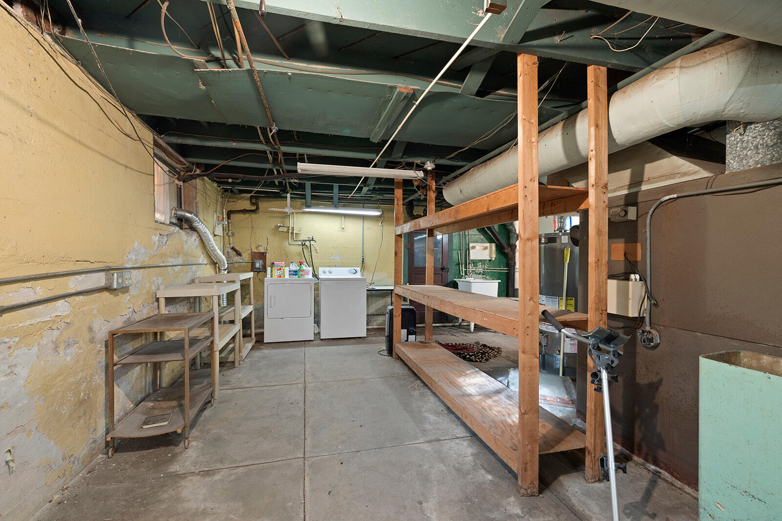 1303 North Grant Avenue Property Photo 35