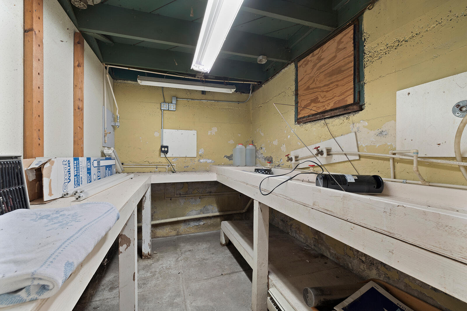 1303 North Grant Avenue Property Photo 37