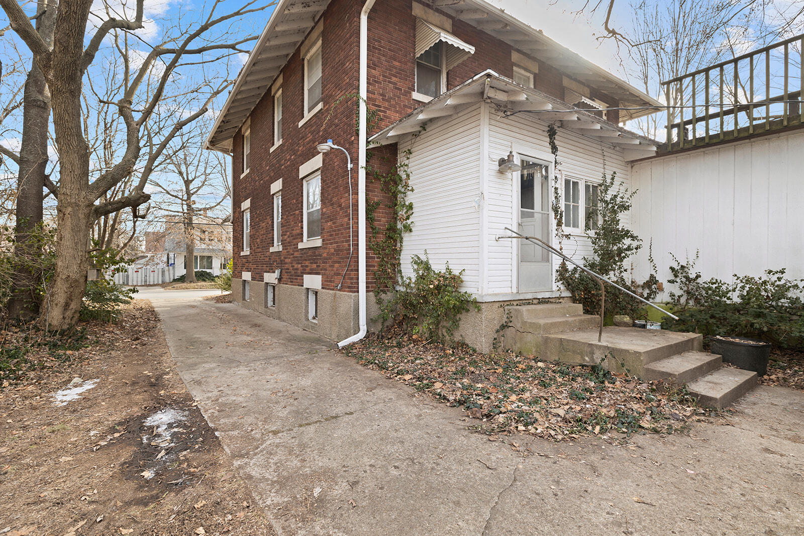 1303 North Grant Avenue Property Photo 41