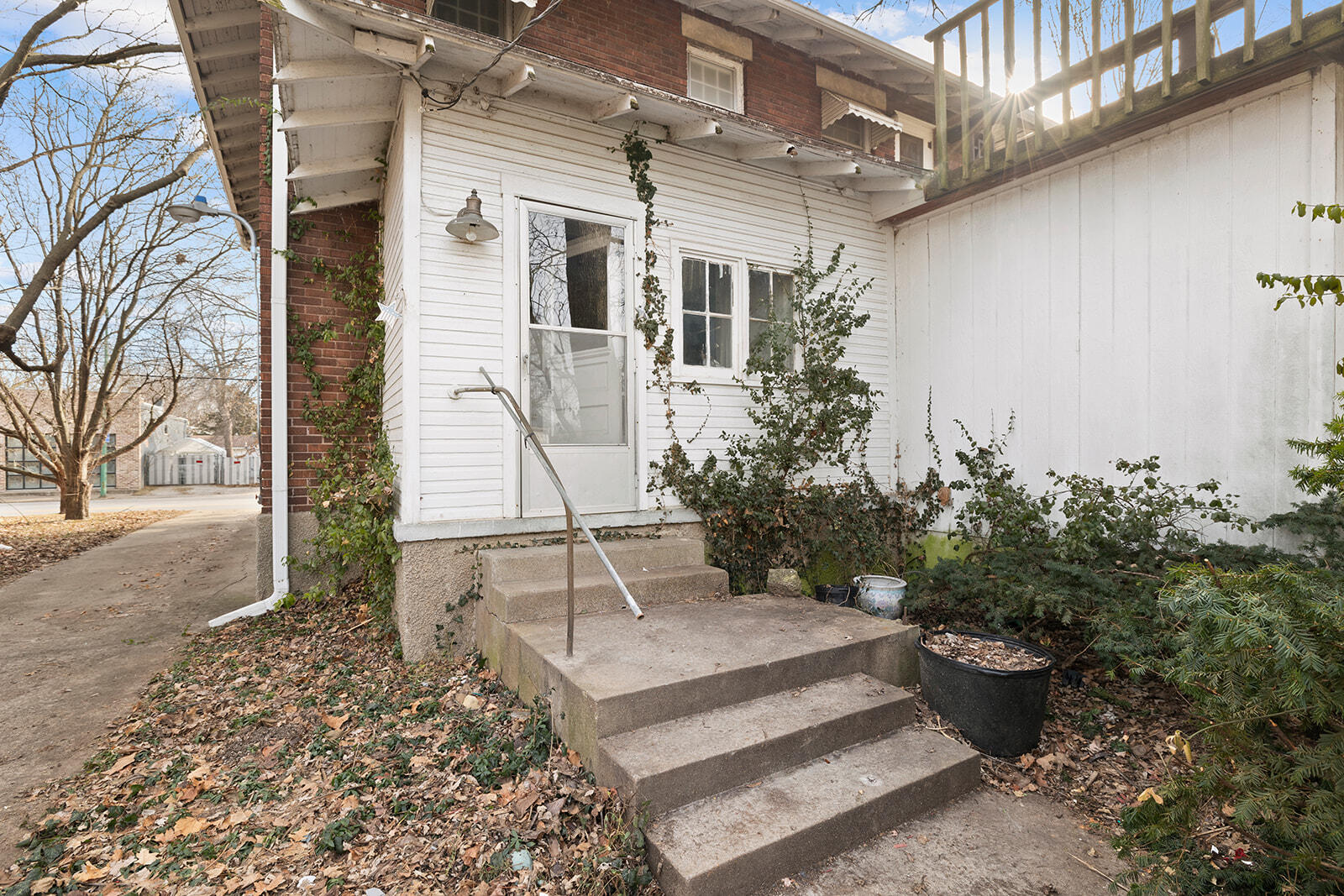 1303 North Grant Avenue Property Photo 42