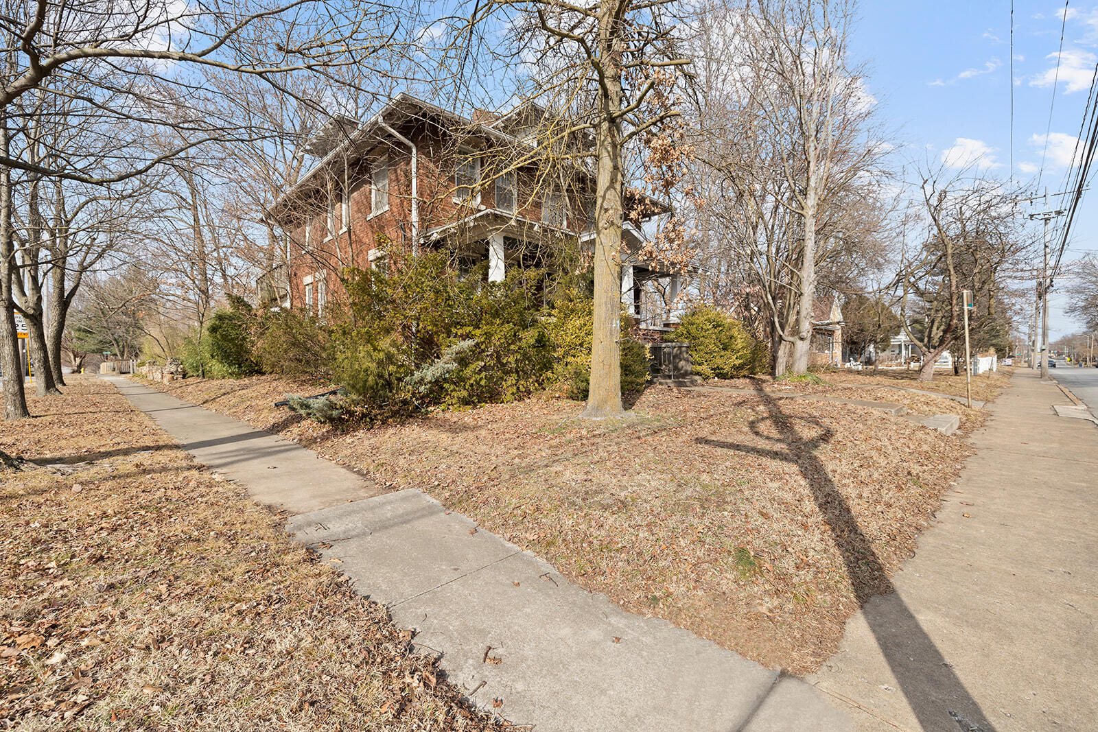 1303 North Grant Avenue Property Photo 46
