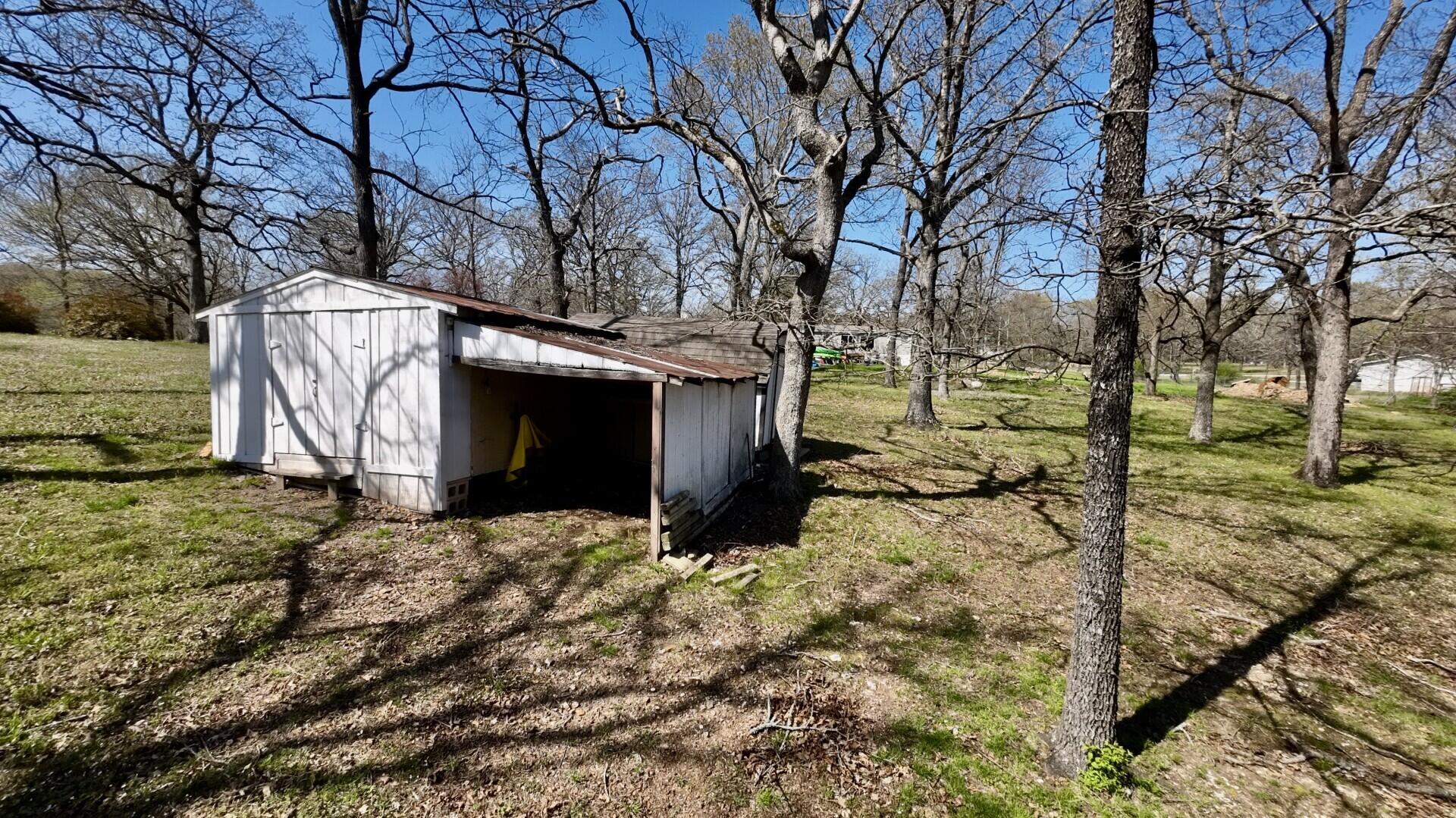535 Delaware Road Property Photo 32