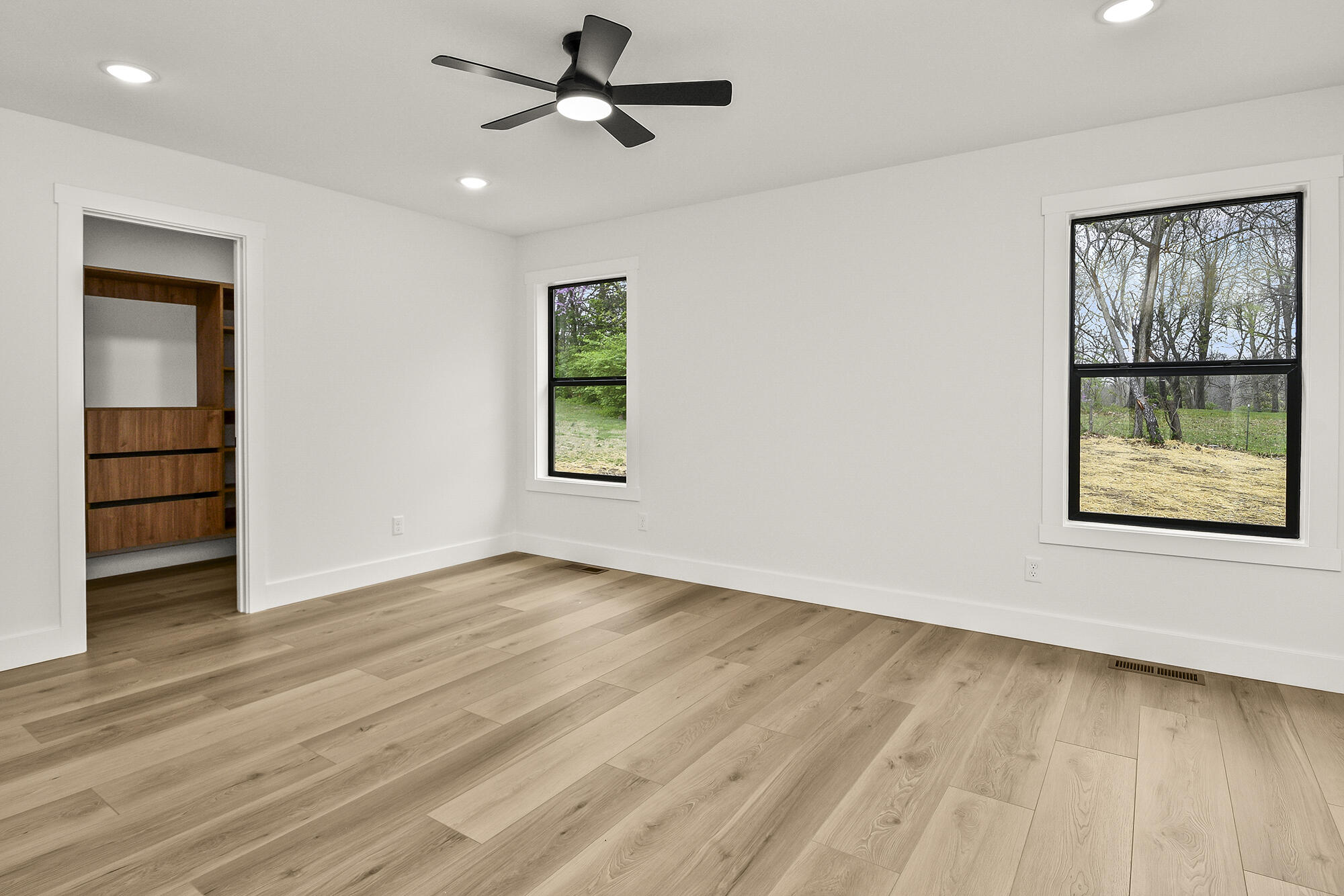 3481 North Marwin Avenue Property Photo 15