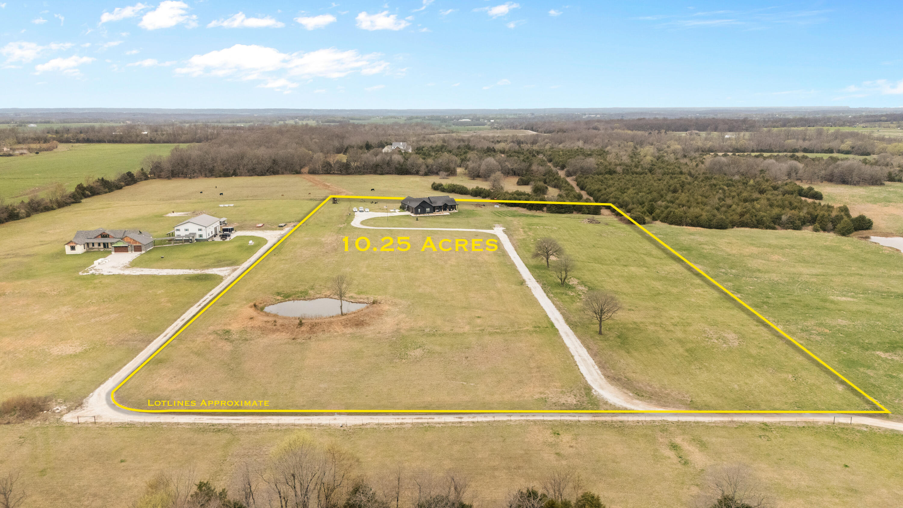 13433 Newhouse Lane Property Photo 3